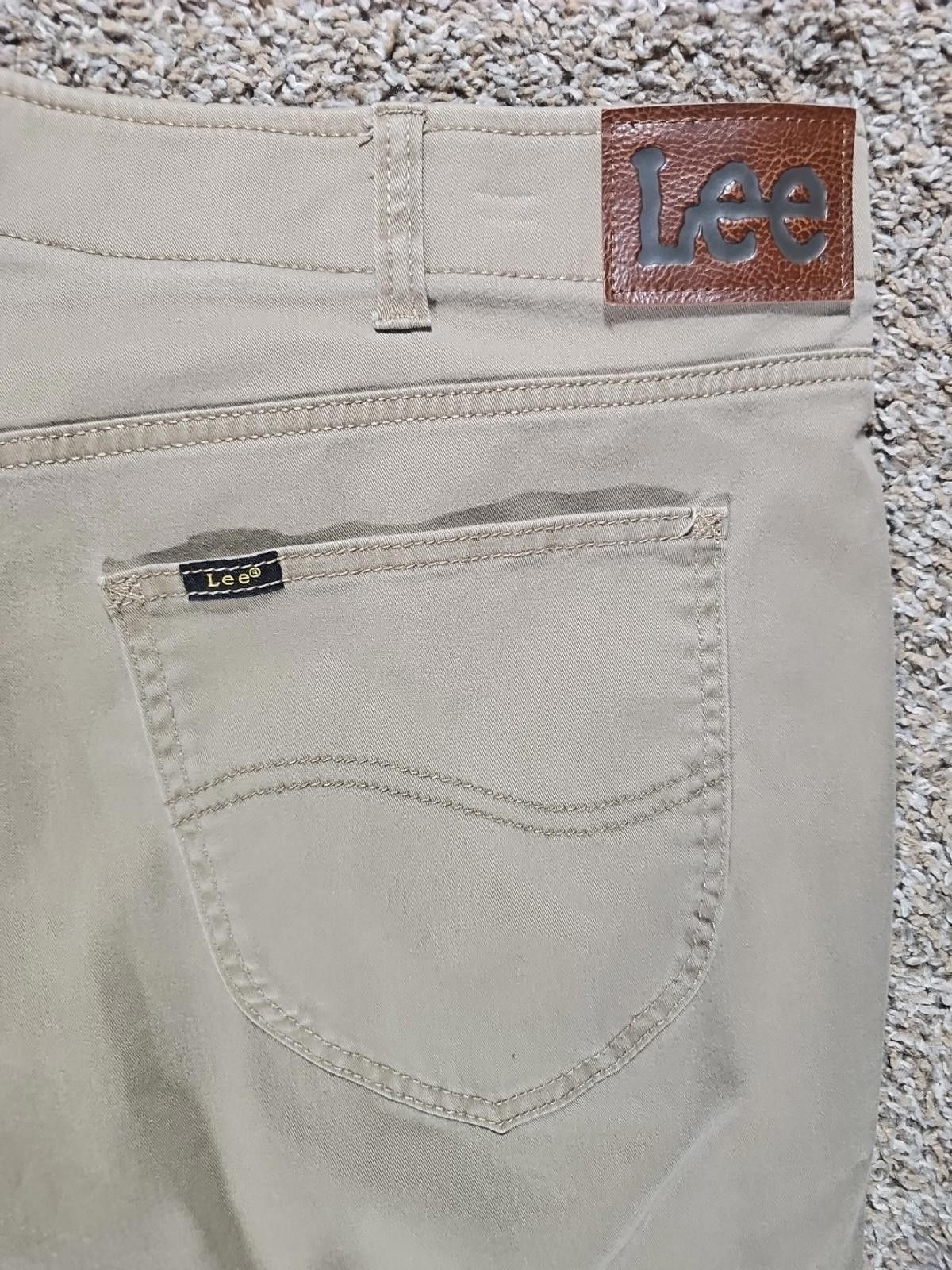 Lee Lee Extreme Motion MVP Relaxed Fit Straight Leg 48x29 Pants Size US 44 / EU 60 - 6 Thumbnail