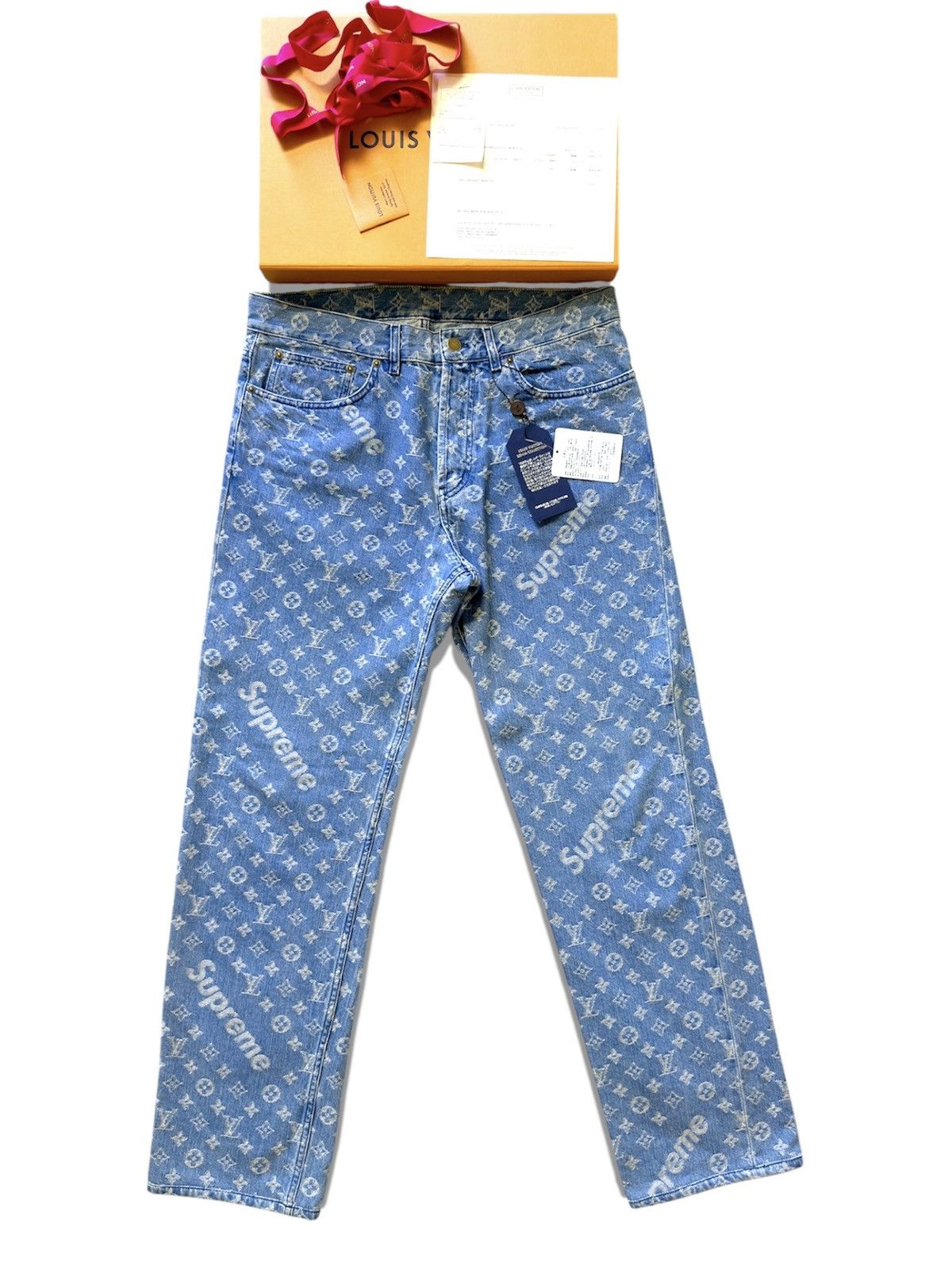 Louis Vuitton × Supreme Louis Vuitton X SUPREME 33 Denim Jeans Blue Monogram Size US 33 - 1 Thumbnail