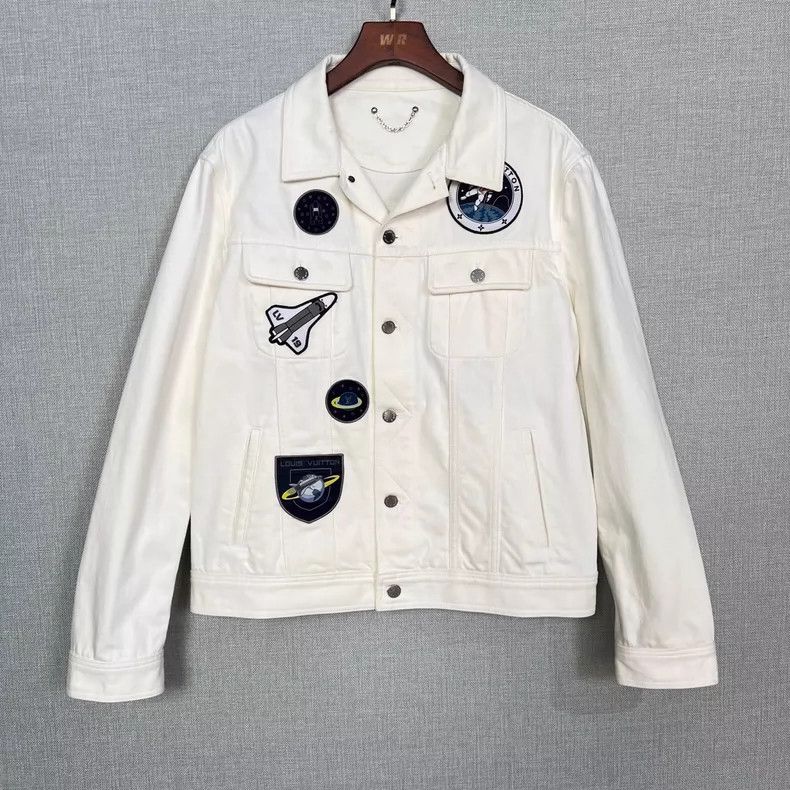 Louis Vuitton Louis Vuitton White astronaut denim jacket 2504-Nextarrow Size US L / EU 52-54 / 3 - 1 Thumbnail