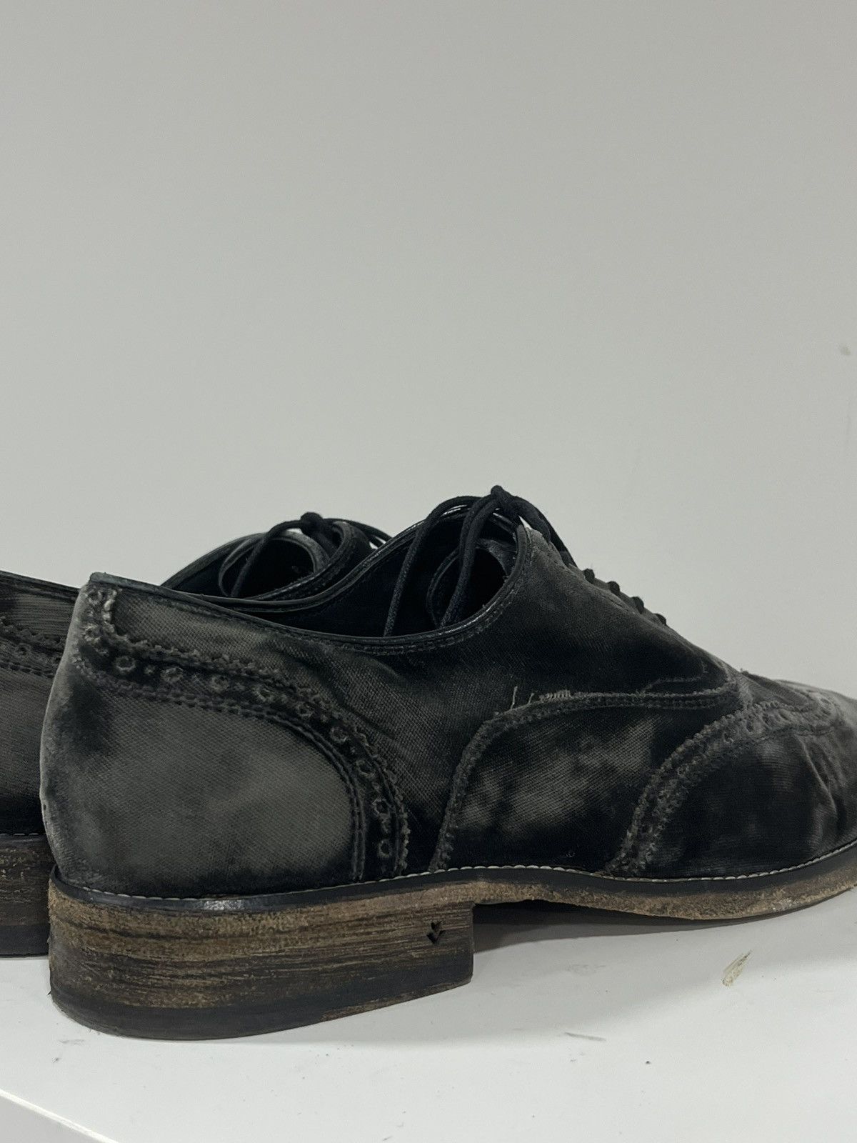 John Varvatos Fleetwood velvet brogues size 10.5. Size US 10.5 / EU 43-44 - 13 Thumbnail
