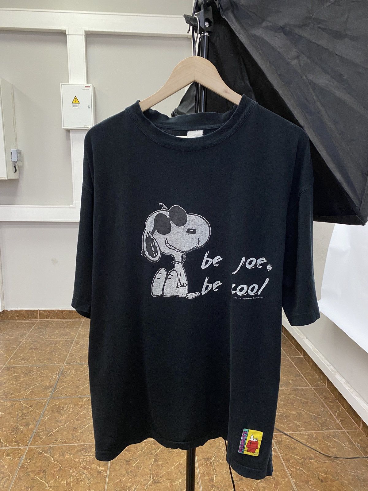 Peanuts Vintage 90s Peanuts Snoopy Comics T-Shirt Rare Retro Y2K Size US XL / EU 56 / 4 - 1 Thumbnail