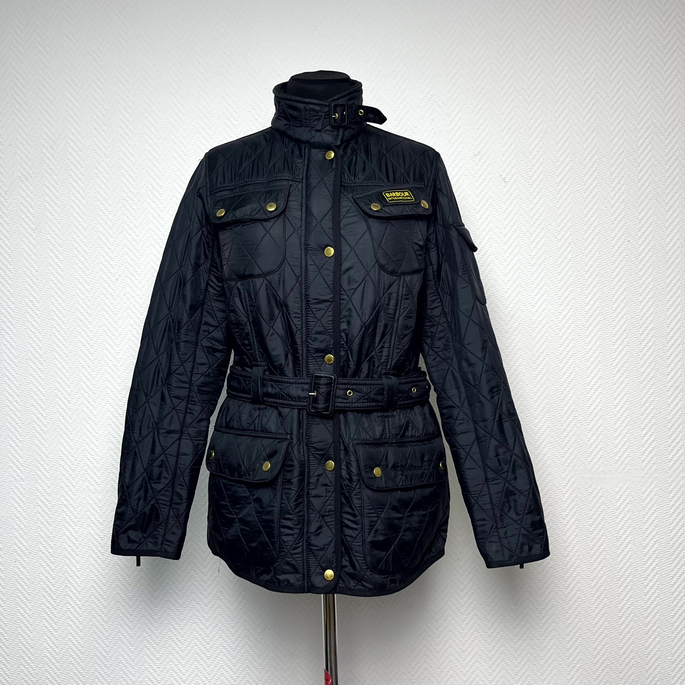 Barbour Barbour Quilted Womens Pockets Belted Jacket Size M EU 46 Size M / US 6-8 / IT 42-44 - 9 Thumbnail