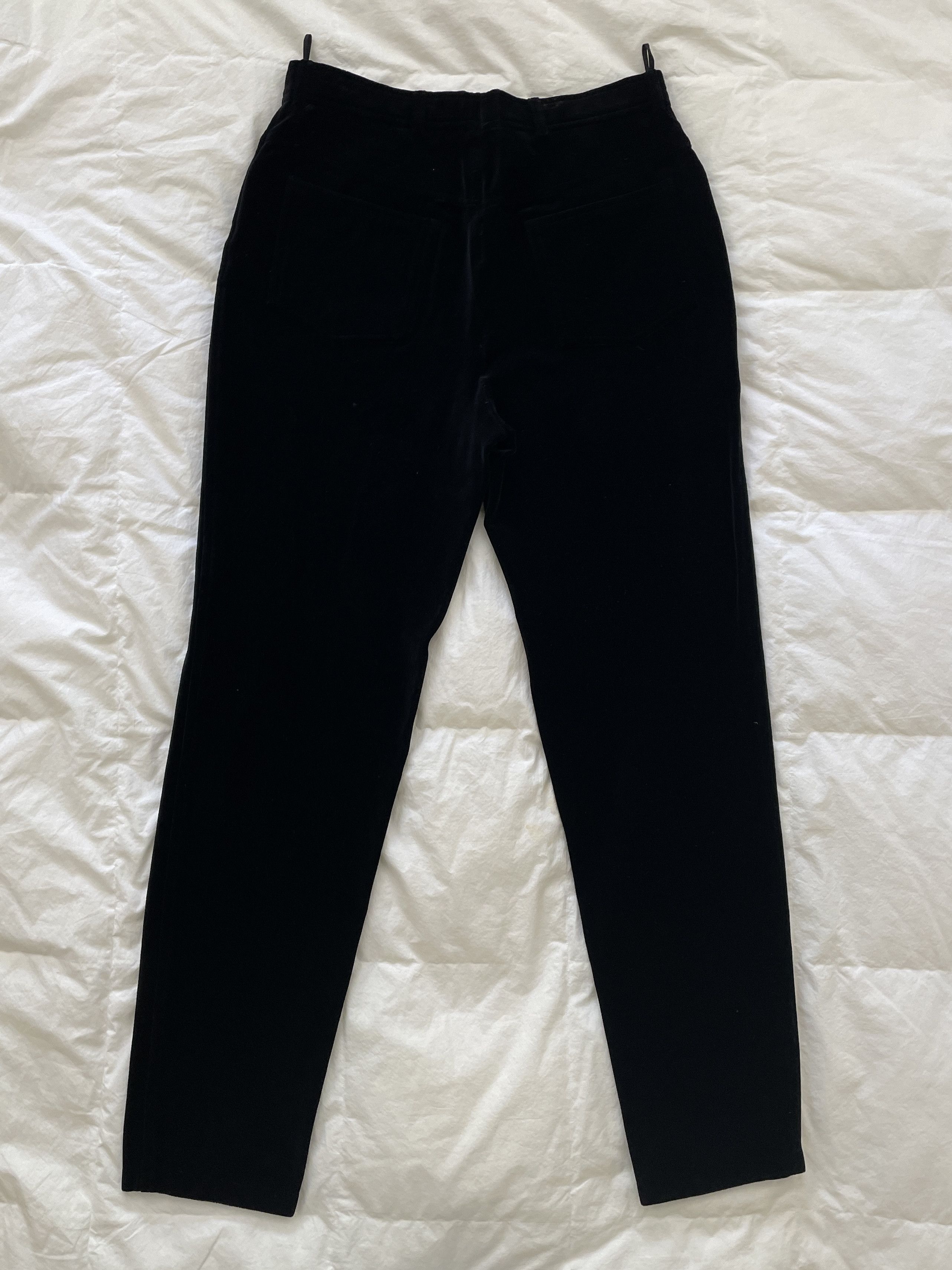 Escada × Vintage Runway Fall Winter 1983 Escada black velvet pants Size 28" / US 6 / IT 42 - 4 Thumbnail