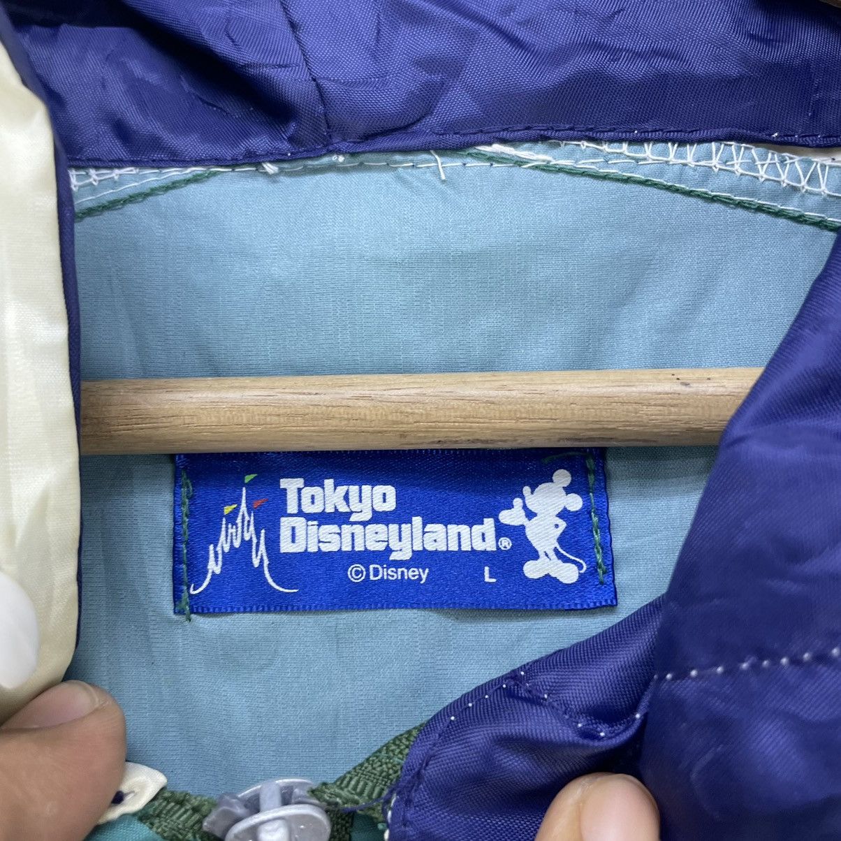 Disney Vintage Disney Tokyo Disneyland Goofy Light Jacket Size US L / EU 52-54 / 3 - 4 Thumbnail