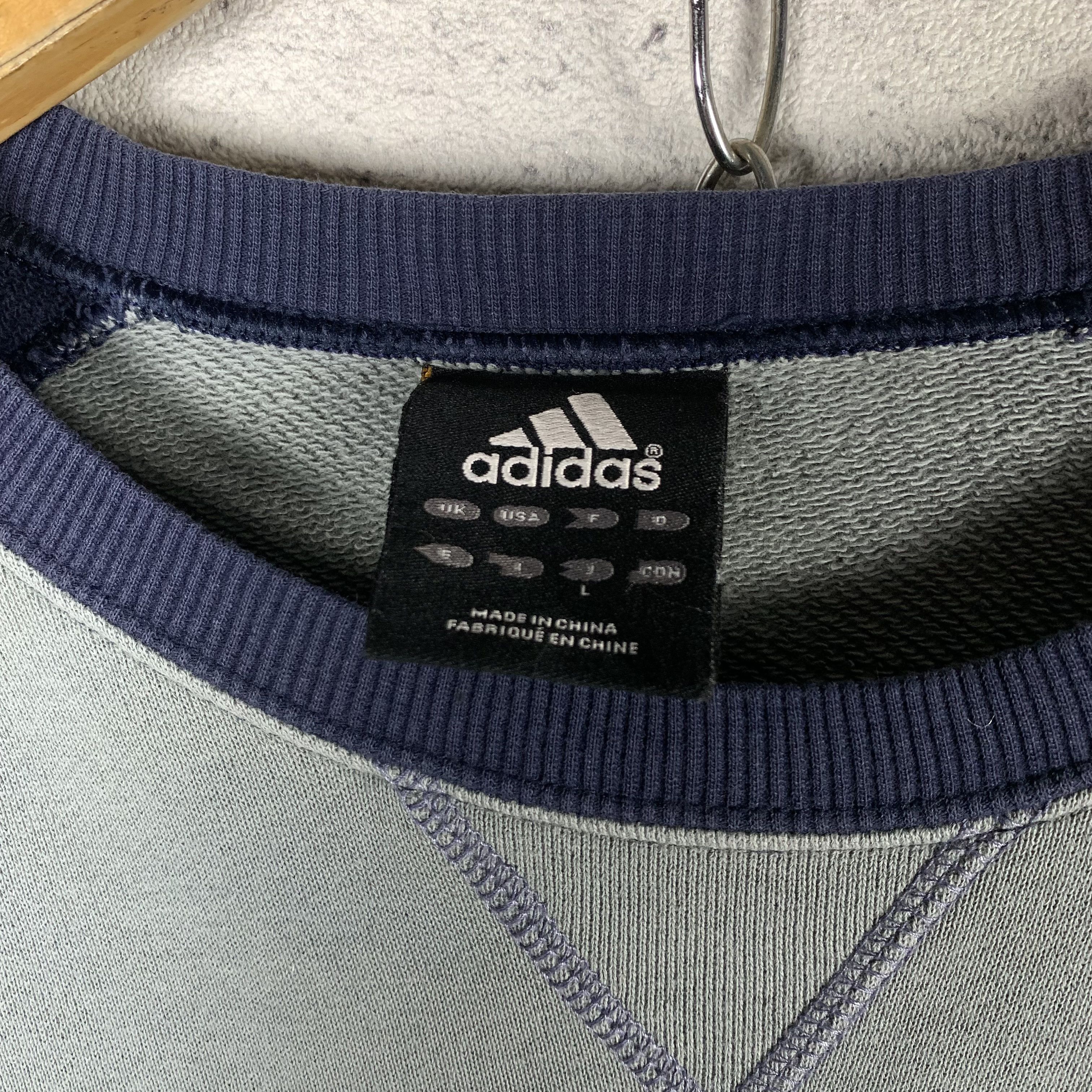 Adidas Y2K Adidas Three Stripes Sweatshirt Crewneck Size US M / EU 48-50 / 2 - 4 Thumbnail