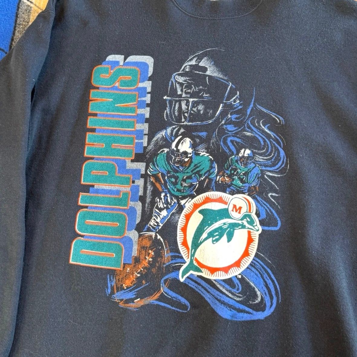 NFL VINTAGE Miami Dolphins Crewneck Sweatshirt NFL Football USA Made XL Black Men Sweatshirt 90s Sports NFL Football Size US XL / EU 56 / 4 - 2 Thumbnail
