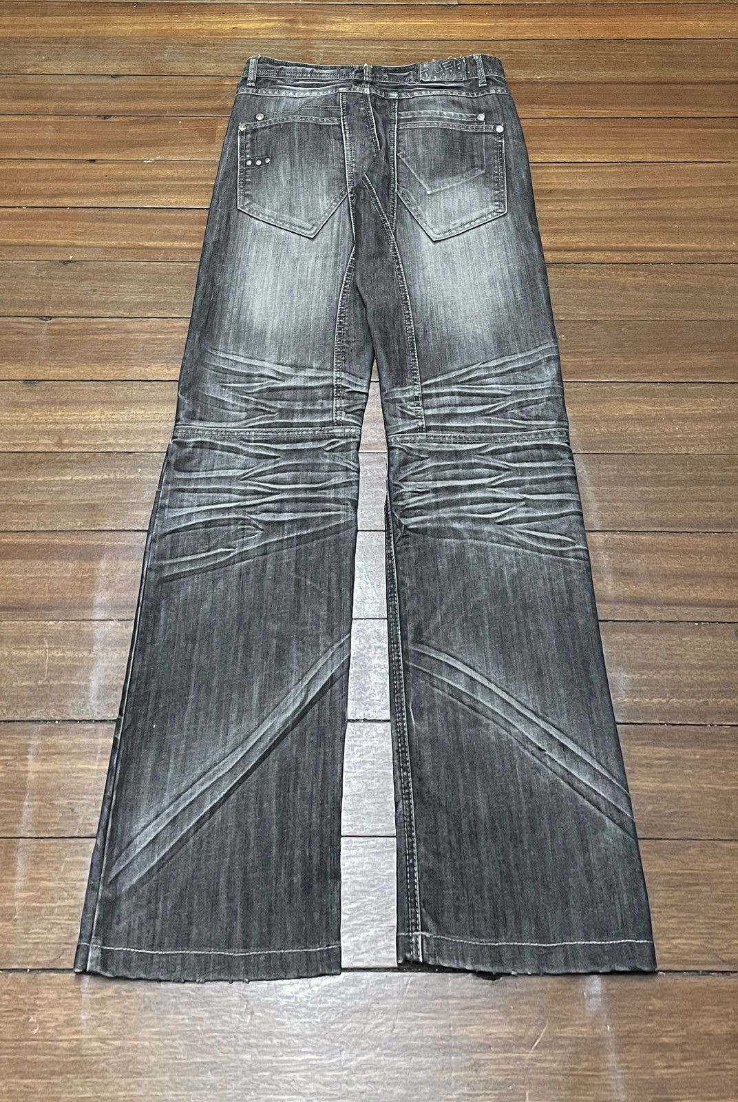 Le Grande Bleu (L.G.B.) Rare Design Vintage Japanese Brand Armand Thiery Jeans 2000s Size US 33 - 2 Thumbnail