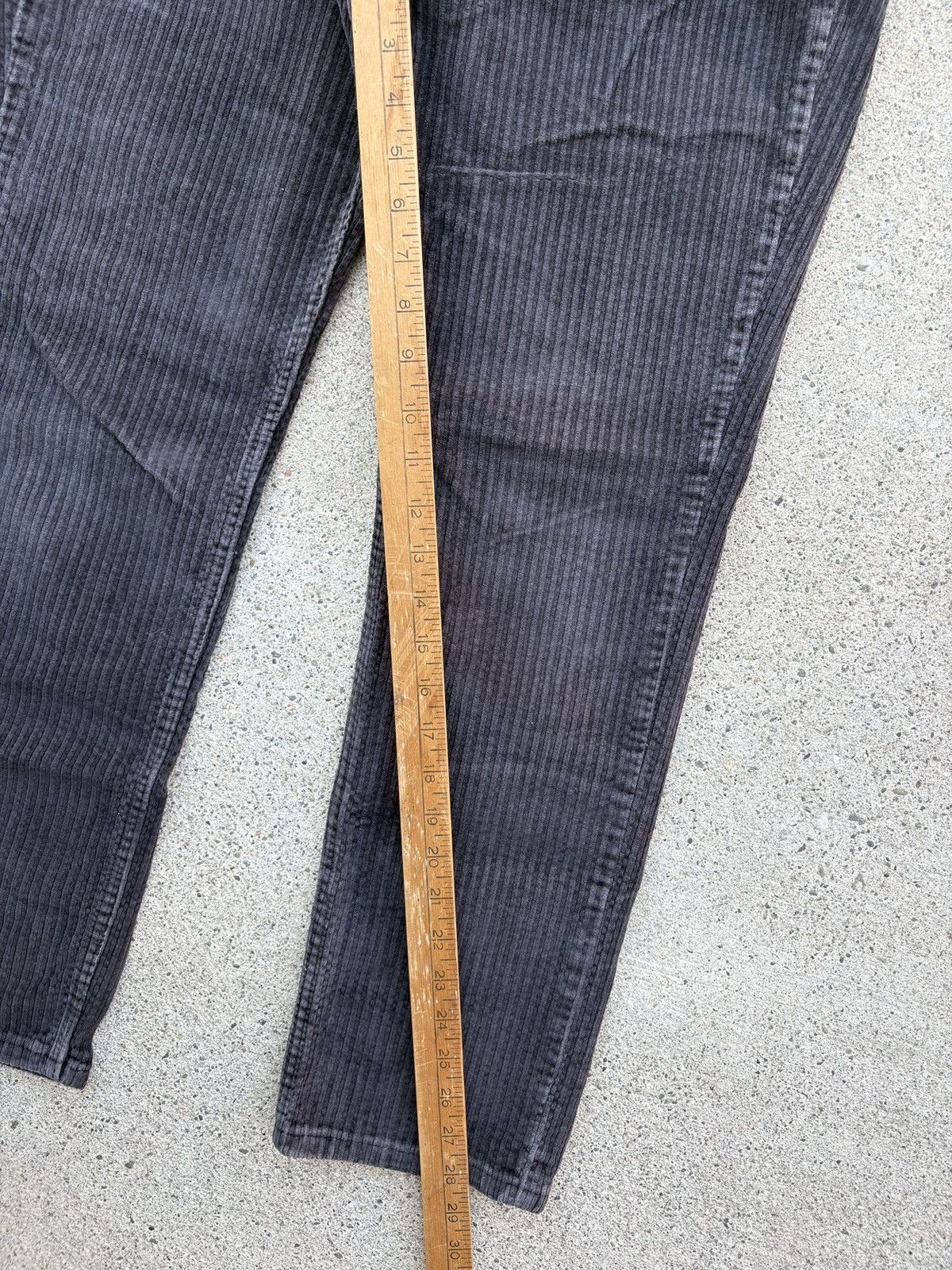 Levi's Vintage 2011 Corduroy Levi’s 511 Straight Fit Jeans Sz 34x30 Size US 34 / EU 50 - 7 Thumbnail