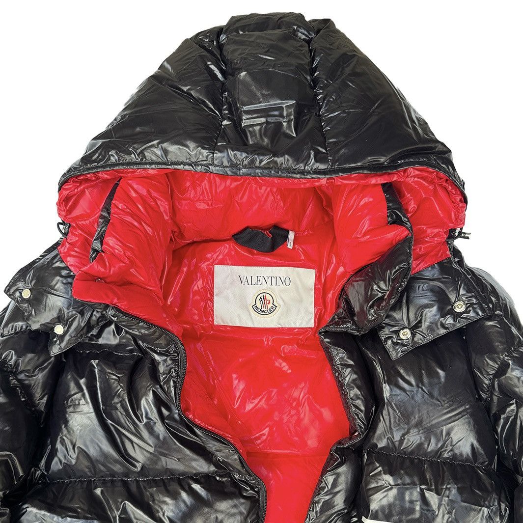 Moncler × Valentino Valentino X Moncler down jacket puffer Size US L / EU 52-54 / 3 - 4 Thumbnail