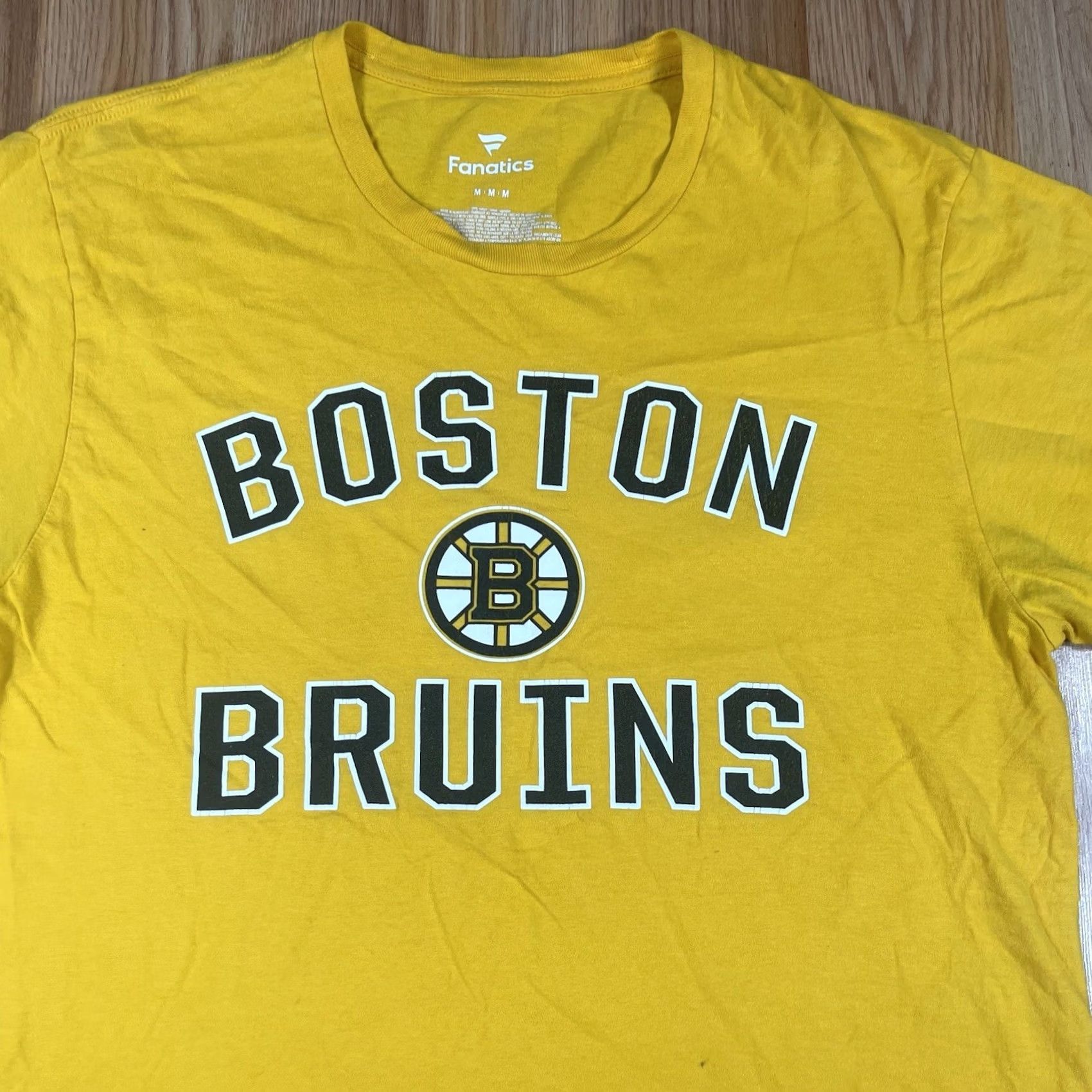Vintage Fanatics Boston Bruins NHL Hockey T-Shirt Adults Medium M Yellow Cotton Printed Size US M / EU 48-50 / 2 - 2 Thumbnail
