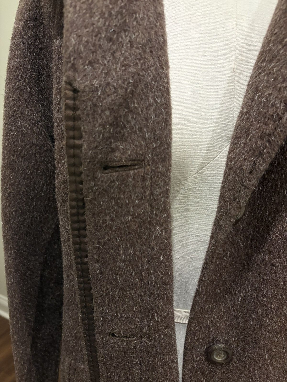 Vintage Llama wool brown coat with tortoise shell buttons Size M / US 6-8 / IT 42-44 - 4 Thumbnail
