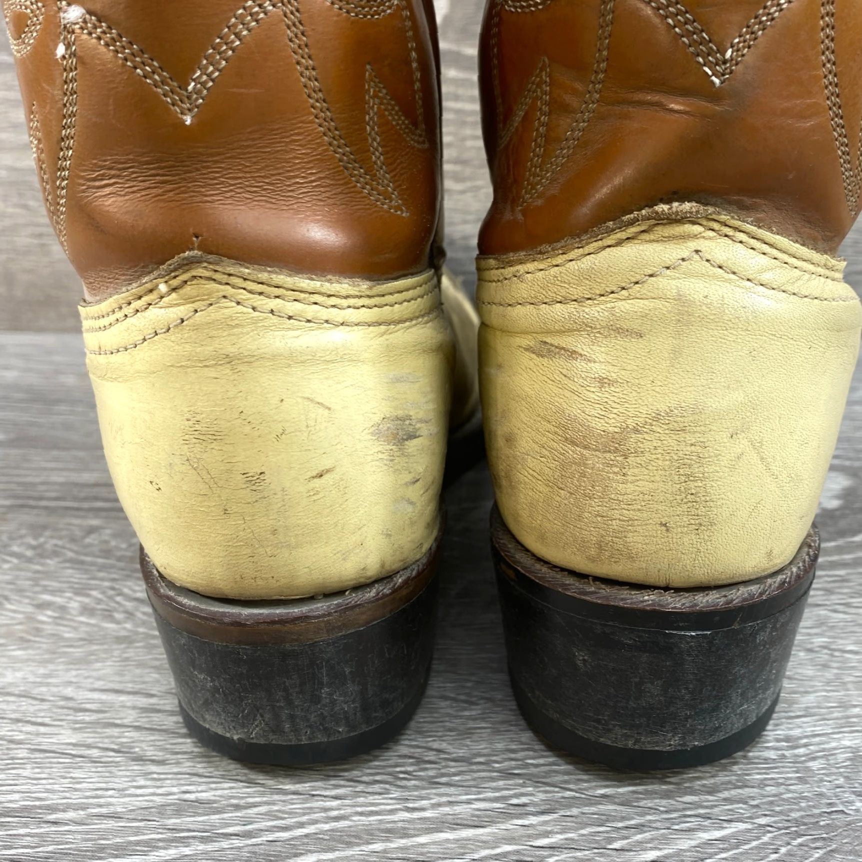 Vintage VINTAGE ACME Cowboy Boots Western Wingtip 6.5 C Brown Cream Two Tone Boot Women Western Cowboy Boots Wingtip 6.5 C Brown Cream ACME Boots Size US 7 / IT 37 - 7 Thumbnail