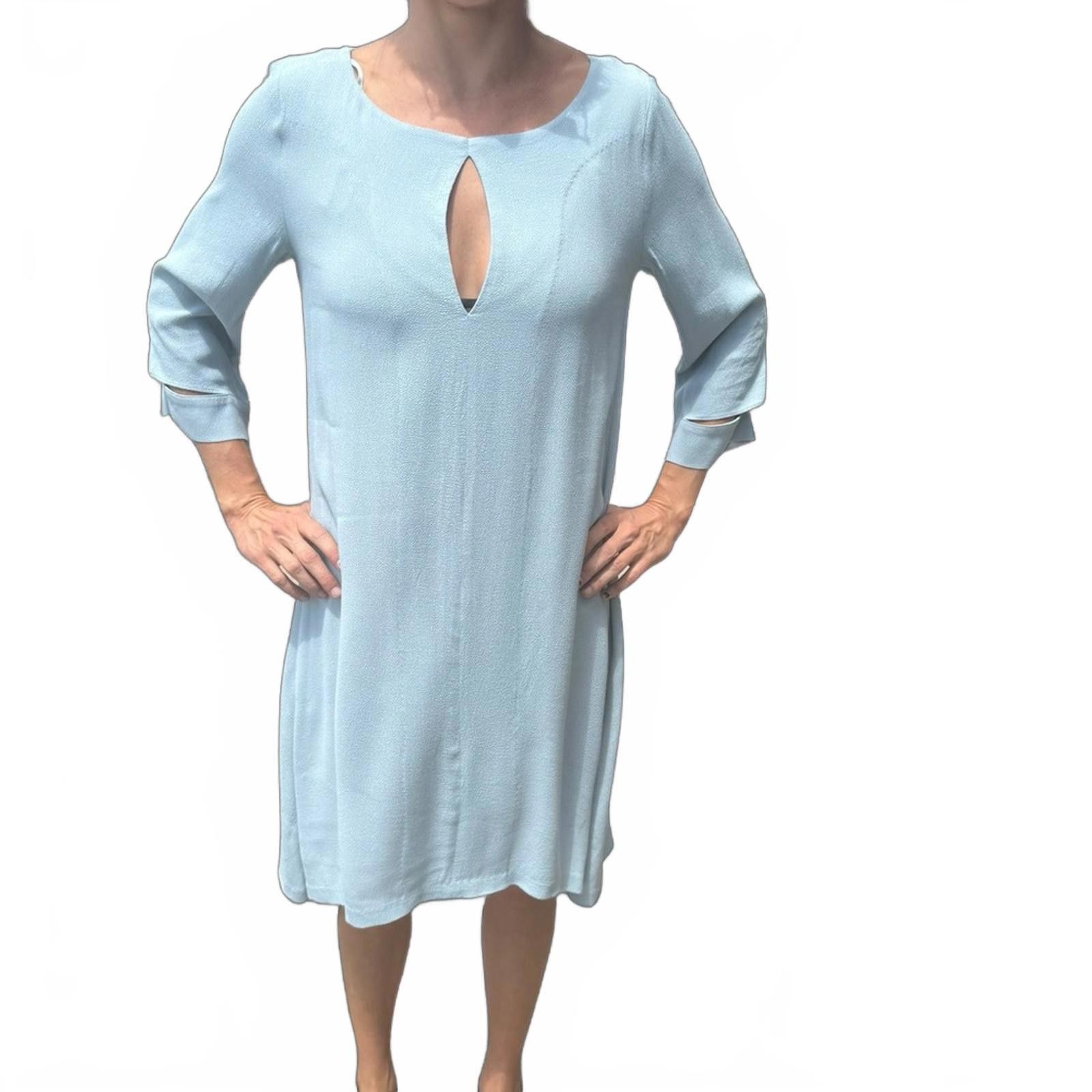Designer Dorothy Schumacher Baby Blue Crepe Dress Sz M Size XS / US 0-2 / IT 36-38 - 7 Thumbnail