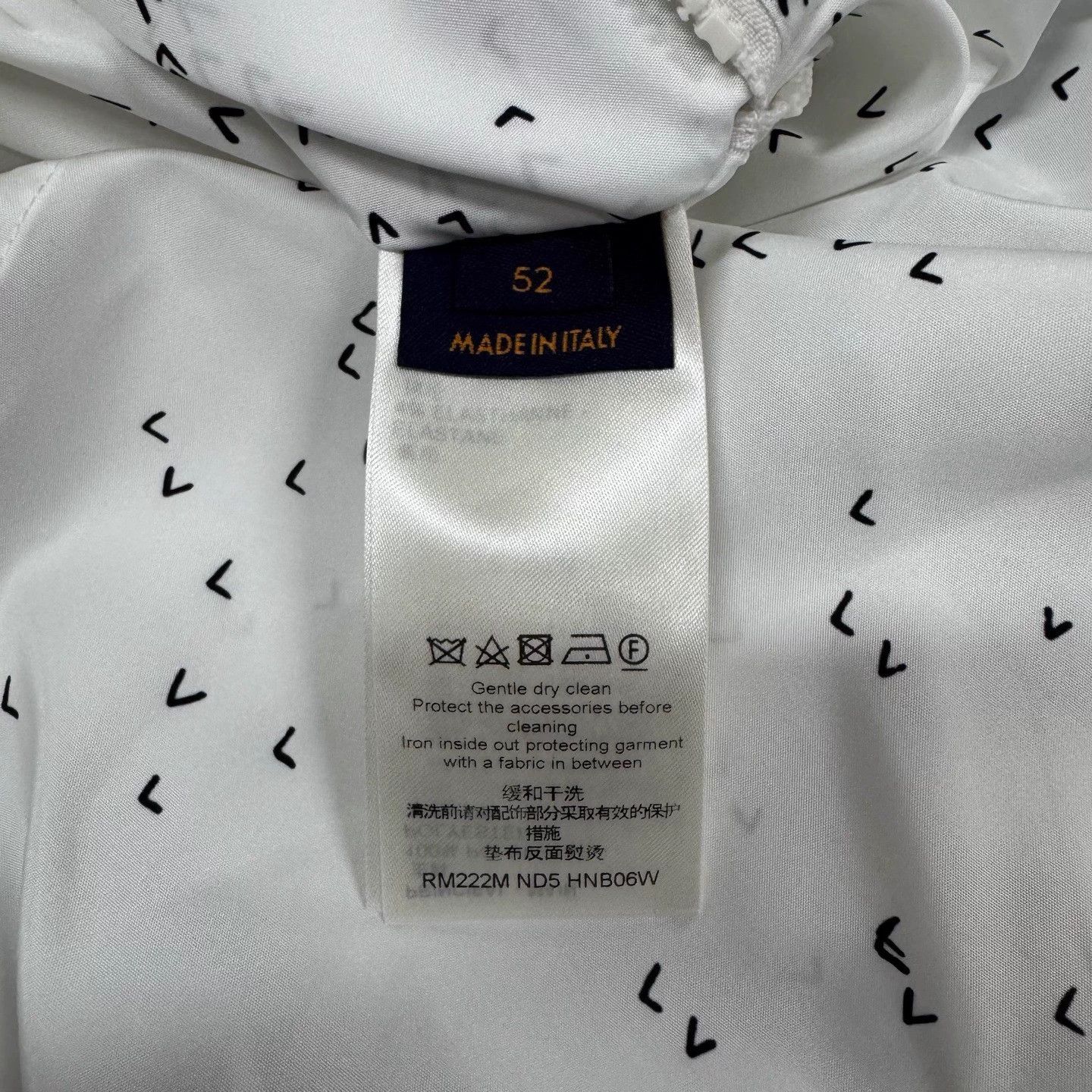Louis Vuitton LV all-over plane print damier zip-up jacket Size US L / EU 52-54 / 3 - 6 Thumbnail