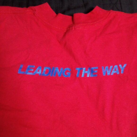 Other Vintage KLCC 89.7 National Public Radio T-Shirt Size US L / EU 52-54 / 3 - 6 Thumbnail