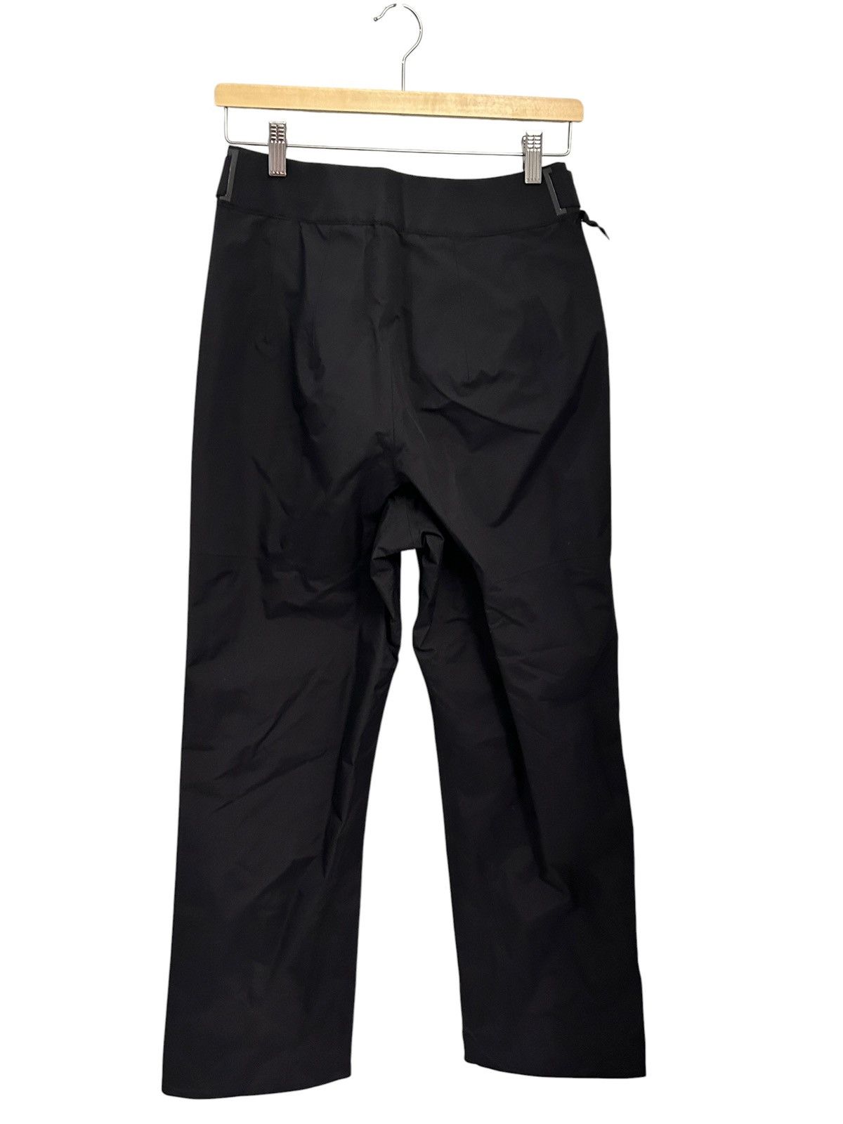 SKIMS × The North Face THE NORTH FACE X SKIMS W SEAM TAPE PANT Sk Onyx small New Size 27" / US 4 / IT 40 - 2 Thumbnail
