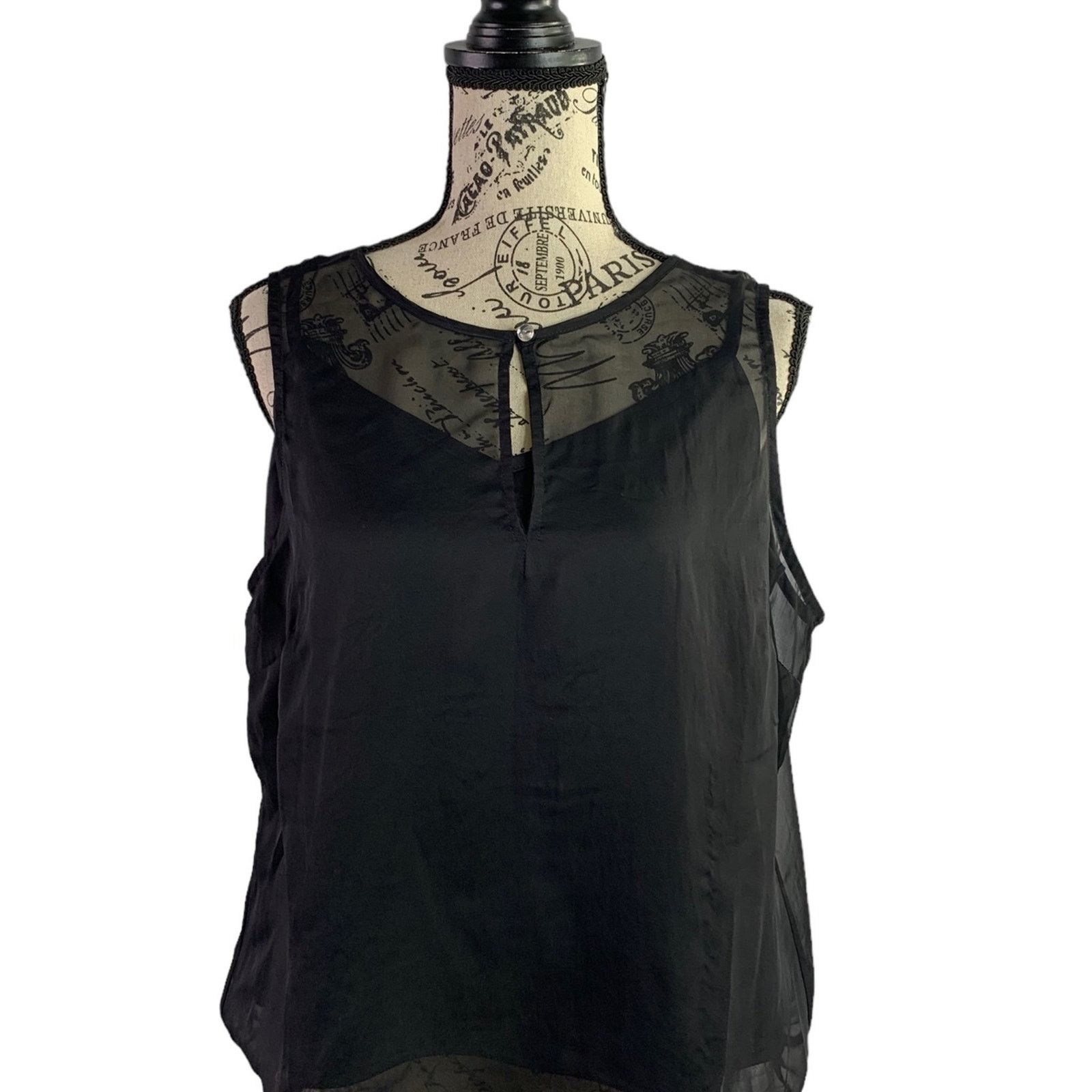 White House Black Market White House Black Market Blouse Top 12P sleeveless Layered Size XL / US 12-14 / IT 48-50 - 1 Thumbnail