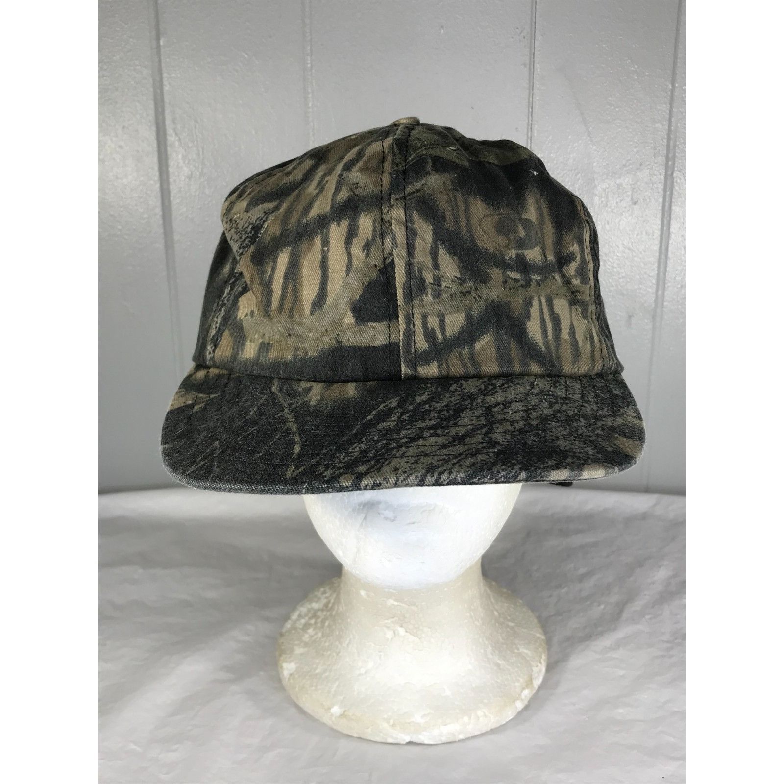 Other Vintage Mossy Oak Treestand Insulated Medium Hat Camo Ear fl Size ONE SIZE - 2 Thumbnail