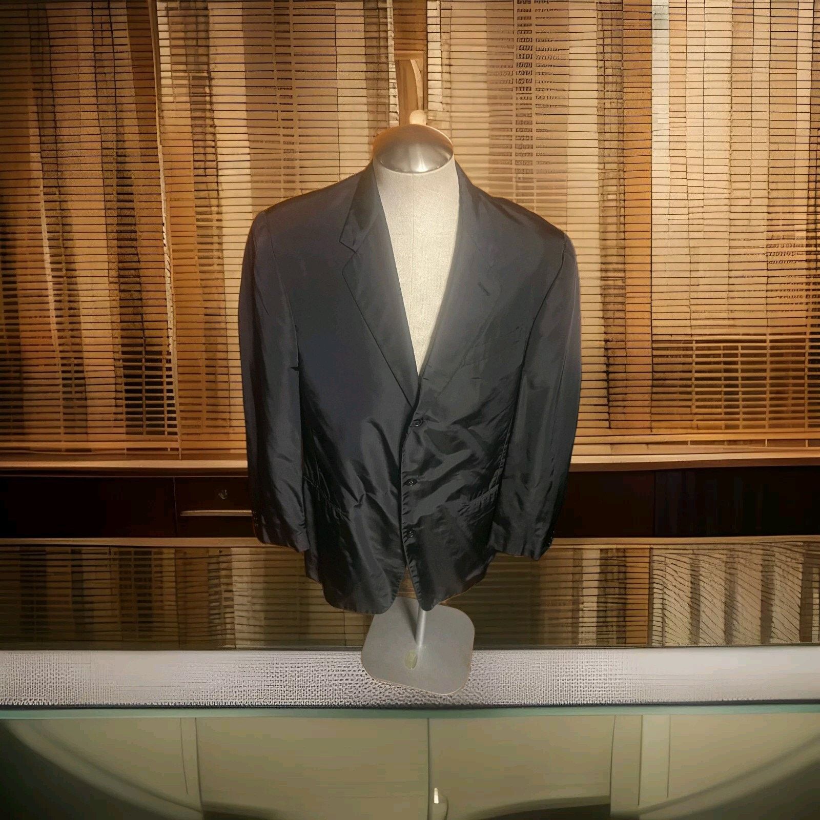 Donna Karan Donna Karan Signature Men's 43R Black 3 Button Sport Jacket Size 42L - 1 Thumbnail