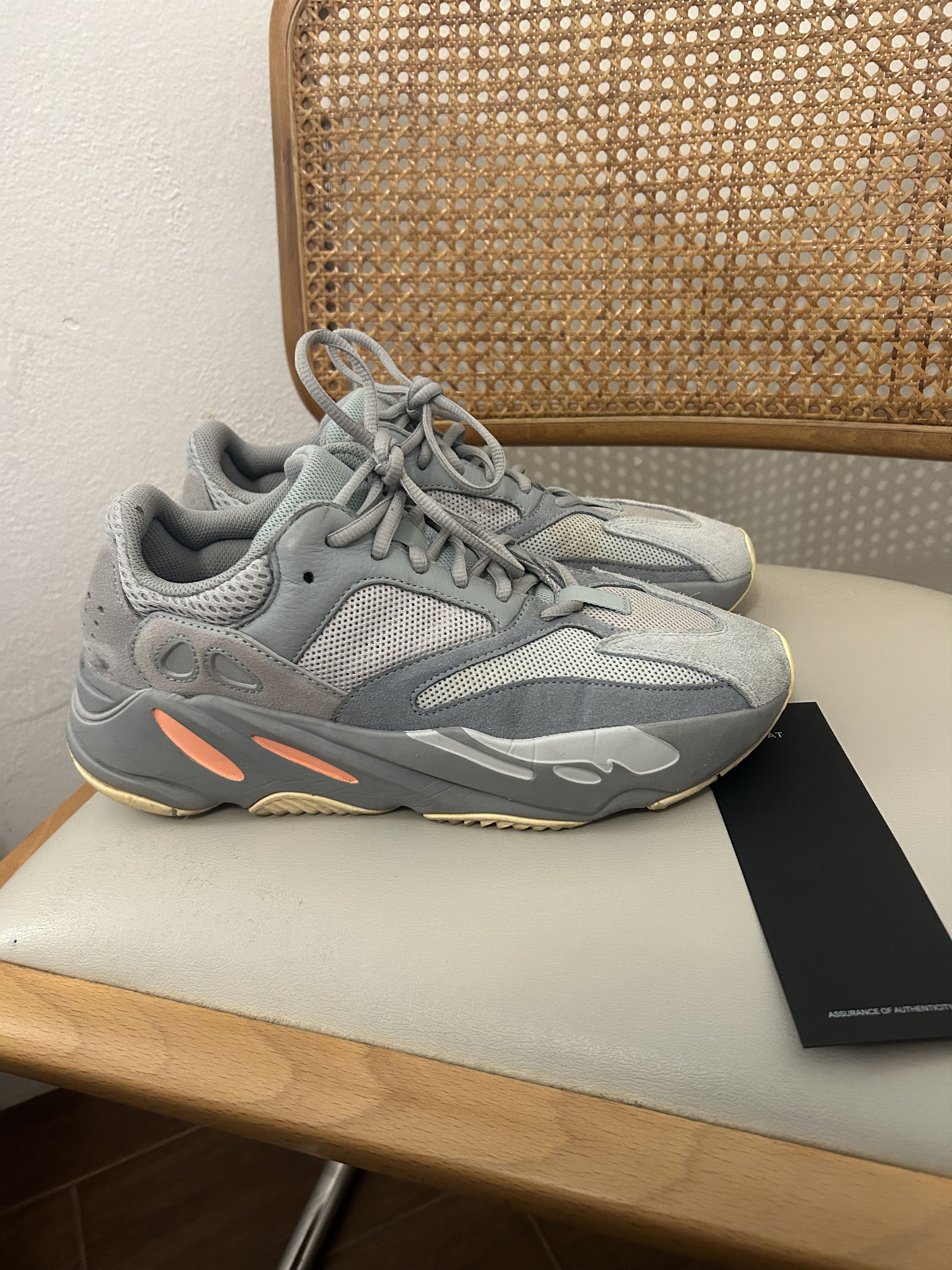 Yeezy Yeezy 700 Inertia Size US 9.5 / EU 42-43 - 1 Thumbnail