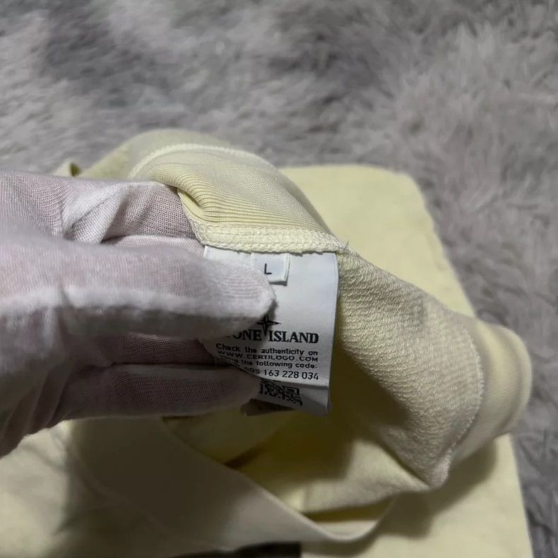 Stone Island Stone Island Crewneck Sweatshirt in Light Yellow -2506 Size US L / EU 52-54 / 3 - 4 Thumbnail