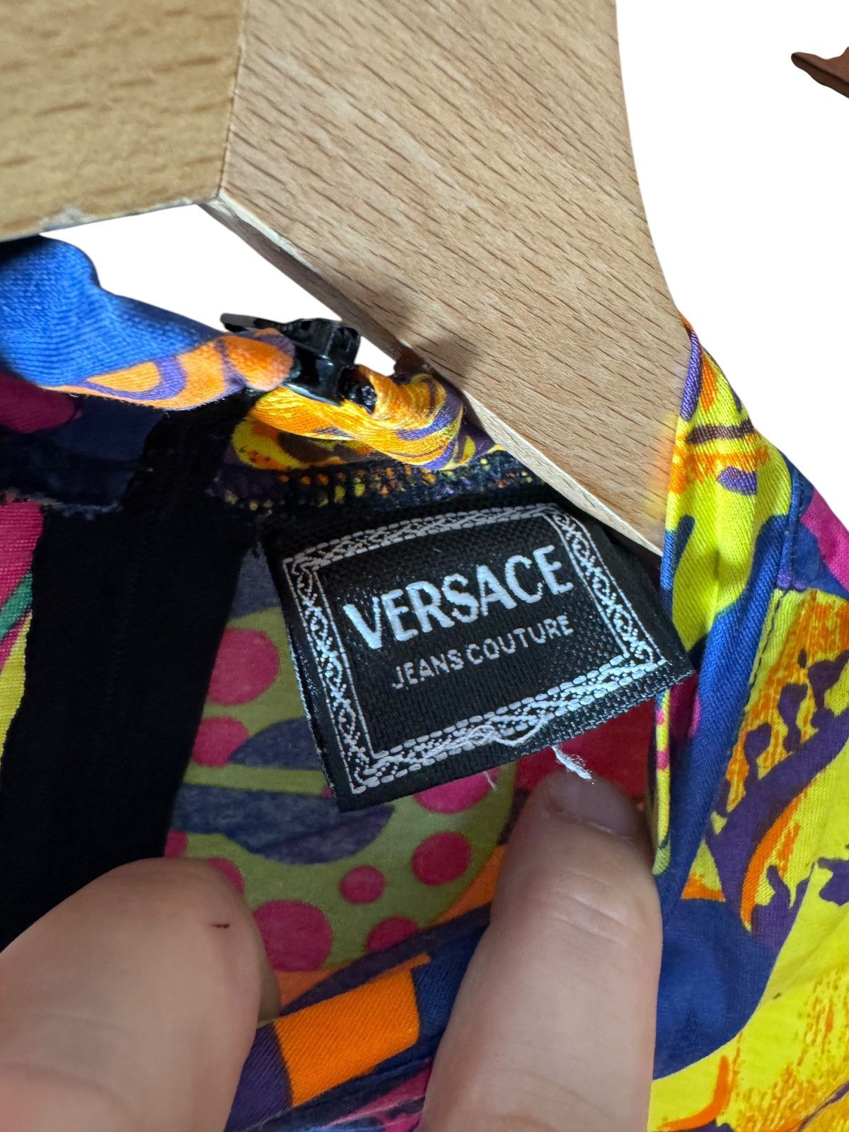 Versace Versace Jeans Couture Pop Art Top Multicolor S Size S / US 4 / IT 40 - 5 Thumbnail