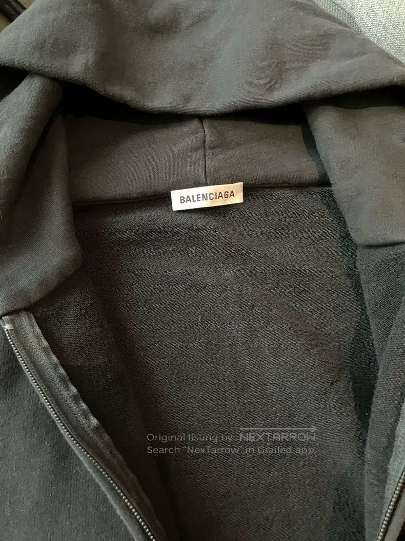 Balenciaga Balenciaga Letter Logo Printed Black Hooded Zip-up Sweatsh Size US S / EU 44-46 / 1 - 7 Thumbnail