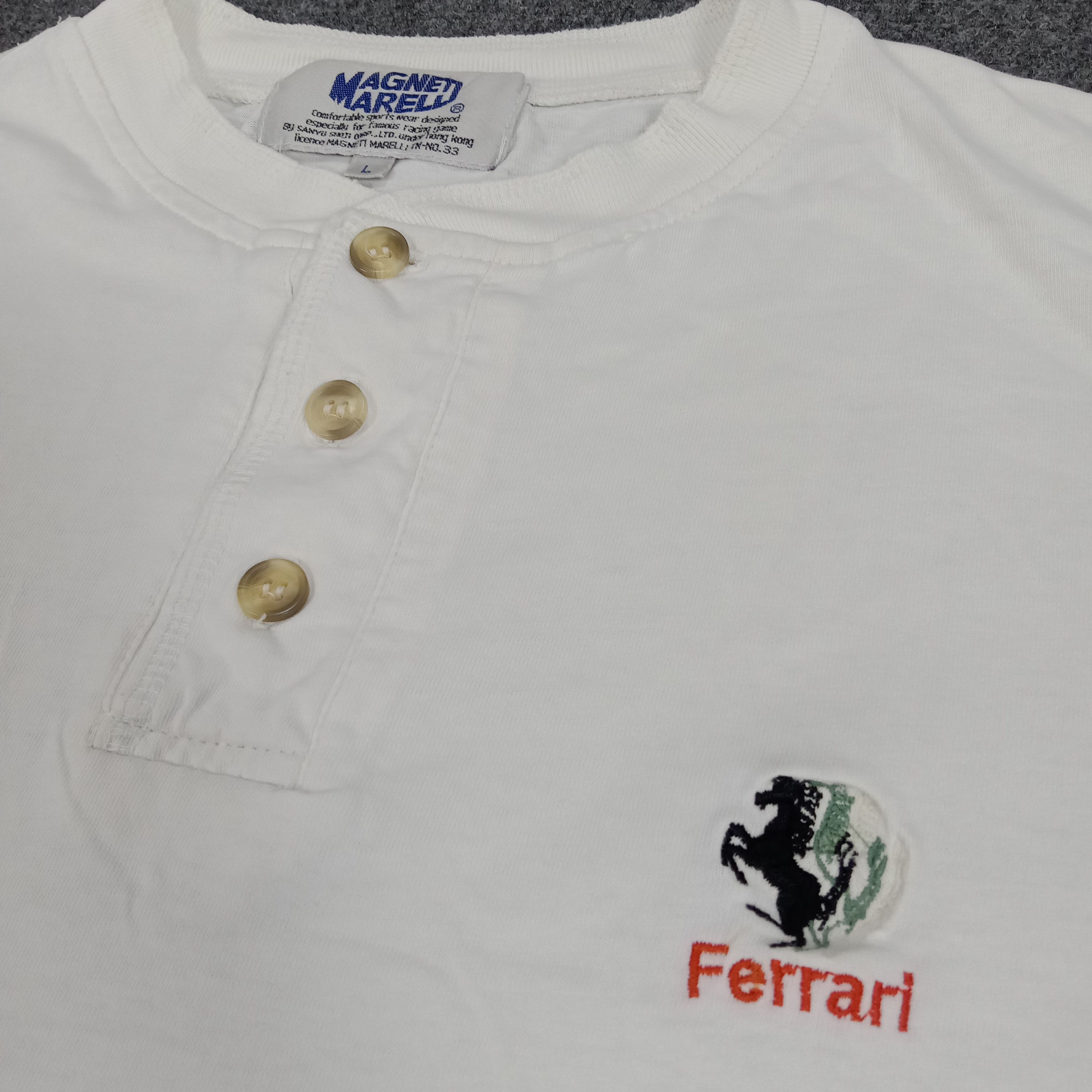 Ferrari × Vintage Ferrari Magneti Marelli Racing Formula One Tshirt Size US M / EU 48-50 / 2 - 2 Thumbnail