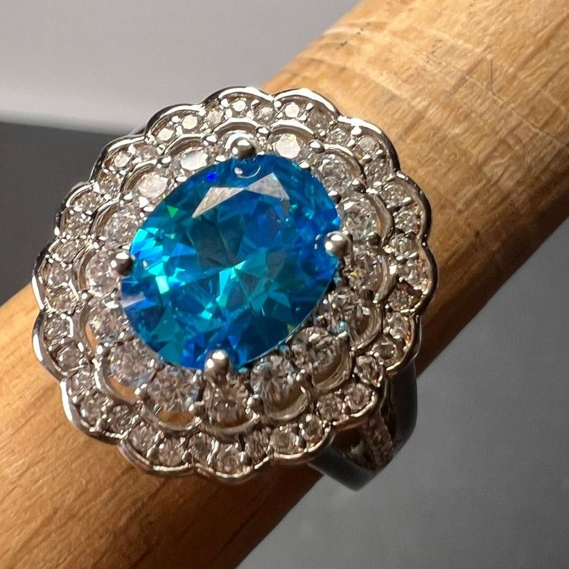 Other Blue and white CZ halo sterling silver ring size 8 Size ONE SIZE - 1 Thumbnail