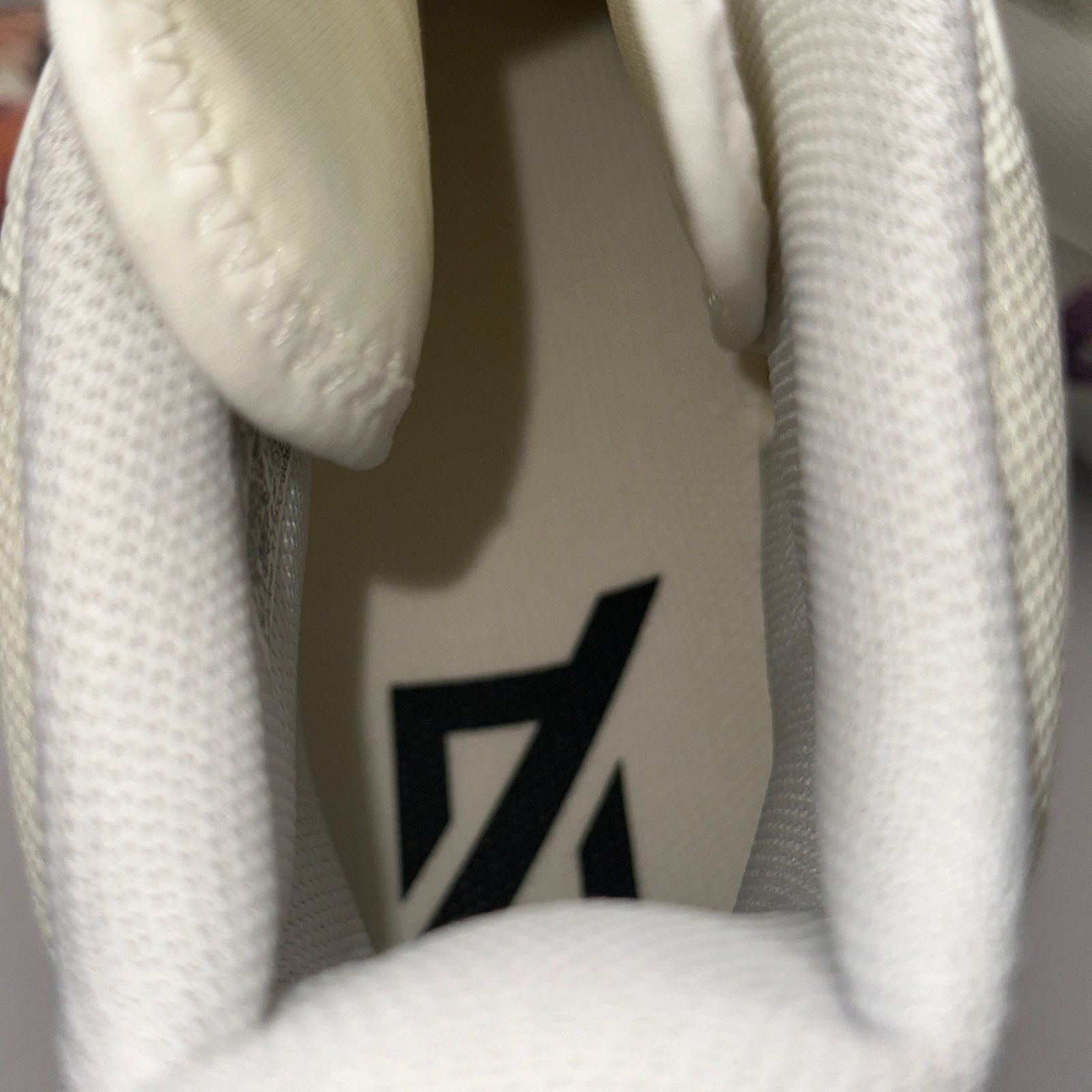 Adidas Adidas Mens Size 11.5 Adizero Chaos Speed - Off White' Size US 11.5 / EU 44-45 - 9 Thumbnail