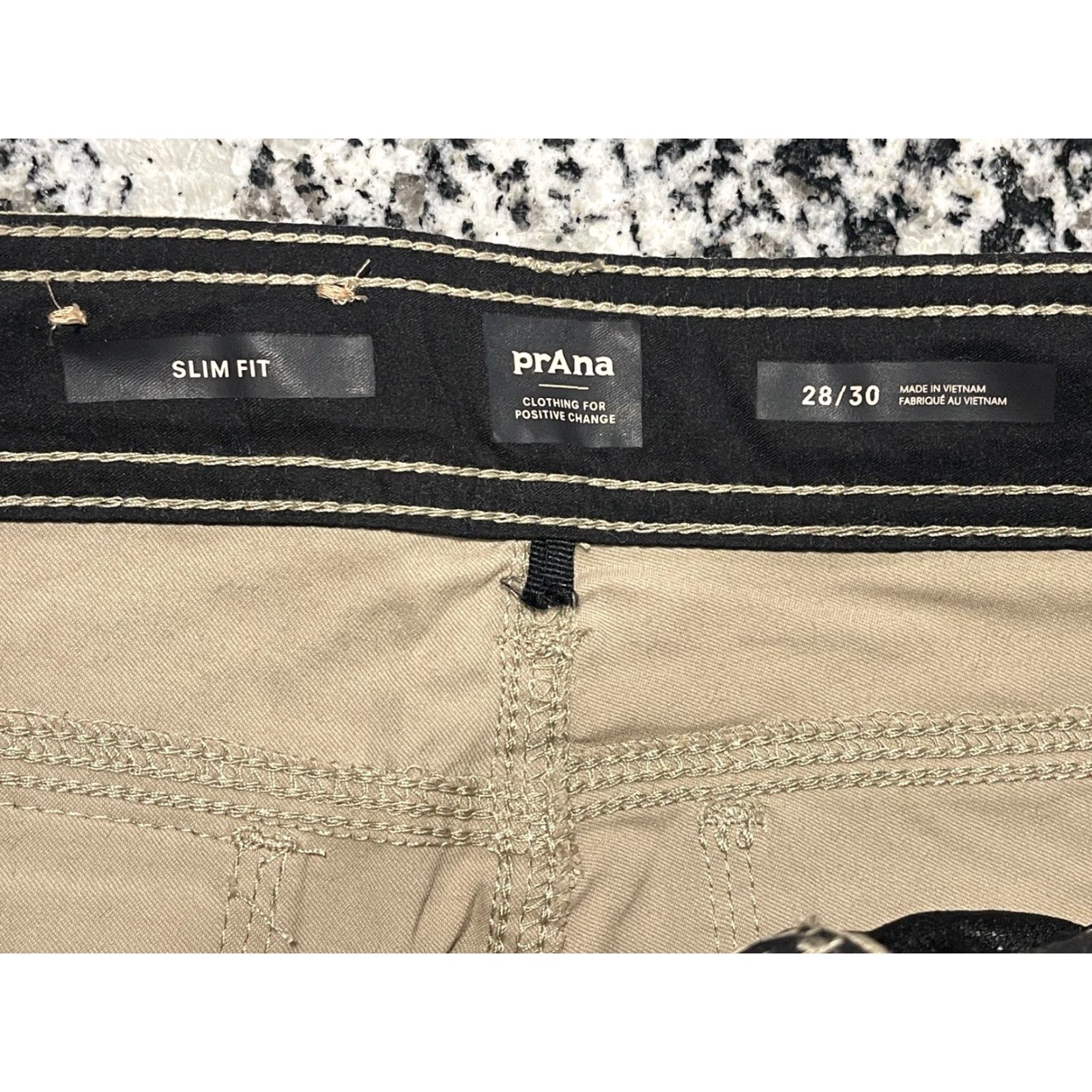 Prana PrAna Roll Up Hiking Cargo Pants Men's L Beige 29x29 Cargo Hiking Men Roll Up Belted Flat Front Straight Inseam 29 Size US 29 - 5 Thumbnail