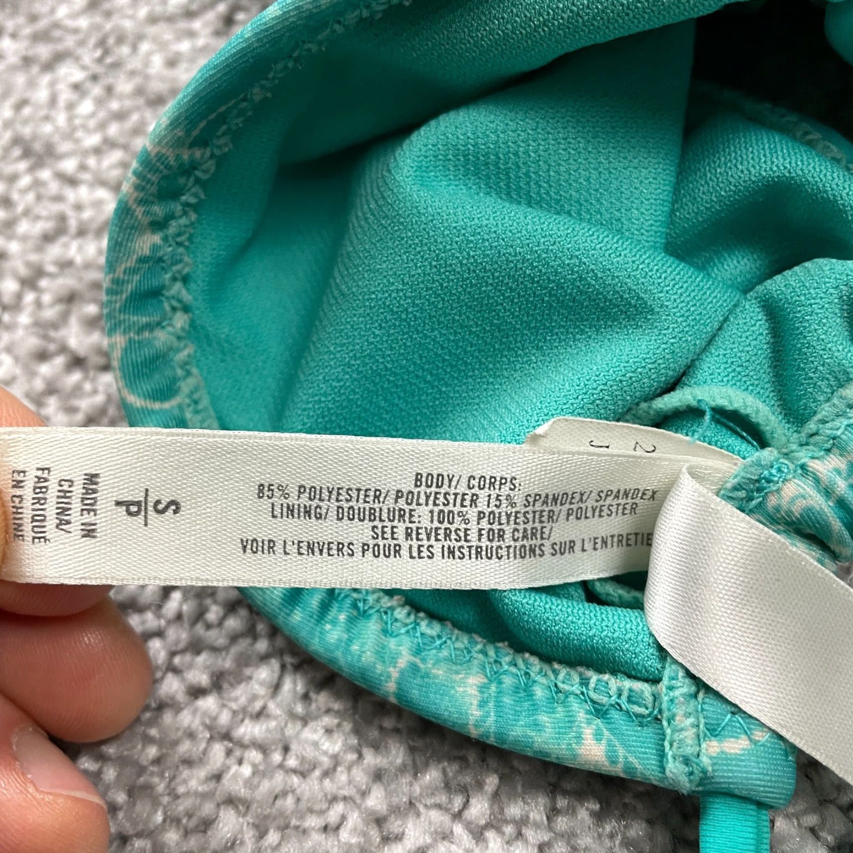 Aeropostale AEROPOSTALE Bikini Top Women's Small Green Mandala Halter Backless Beach Swimwear Top Party 90s? Size S / US 4 / IT 40 - 7 Thumbnail