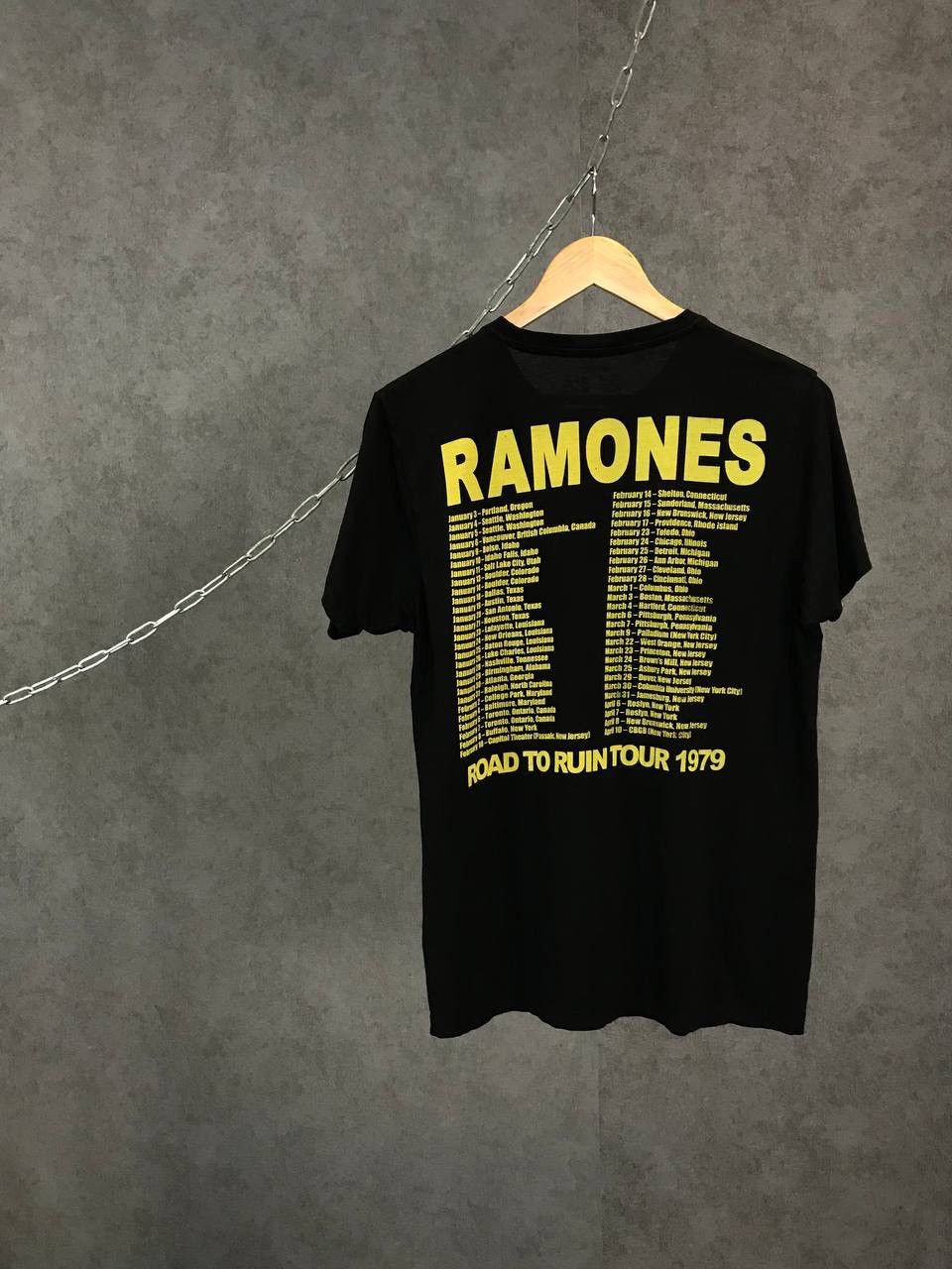 Band Tees Ramones rock band tee Size US S / EU 44-46 / 1 - 6 Thumbnail