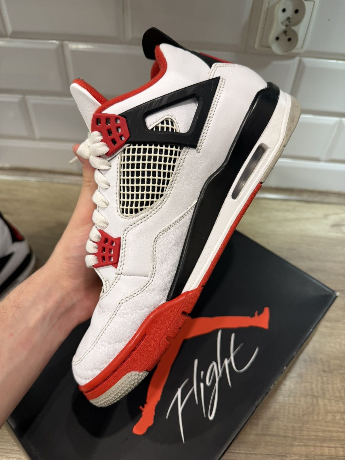 Jordan Brand Jordan 4 Fire Red 2020 Size US 11 / EU 44 - 5 Thumbnail