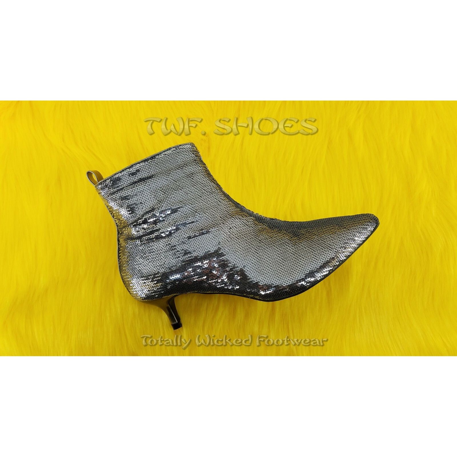 Other Harmoni Pewter Sequin Pointy Toe 1.5" Kitten Heel Ankle Boot Size US 8 / IT 38 - 1 Thumbnail