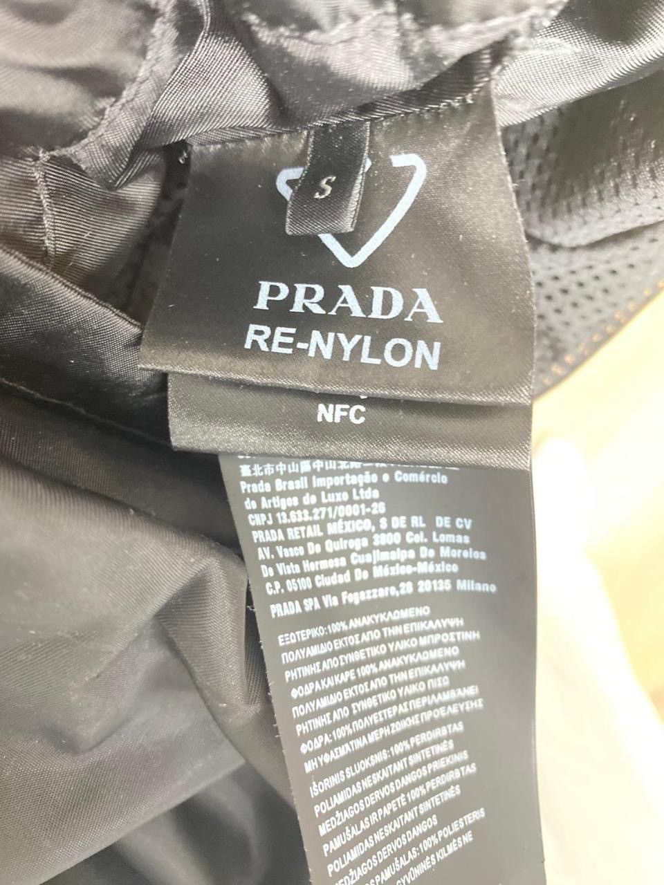 Prada Prada logo vest Size US S / EU 44-46 / 1 - 5 Thumbnail