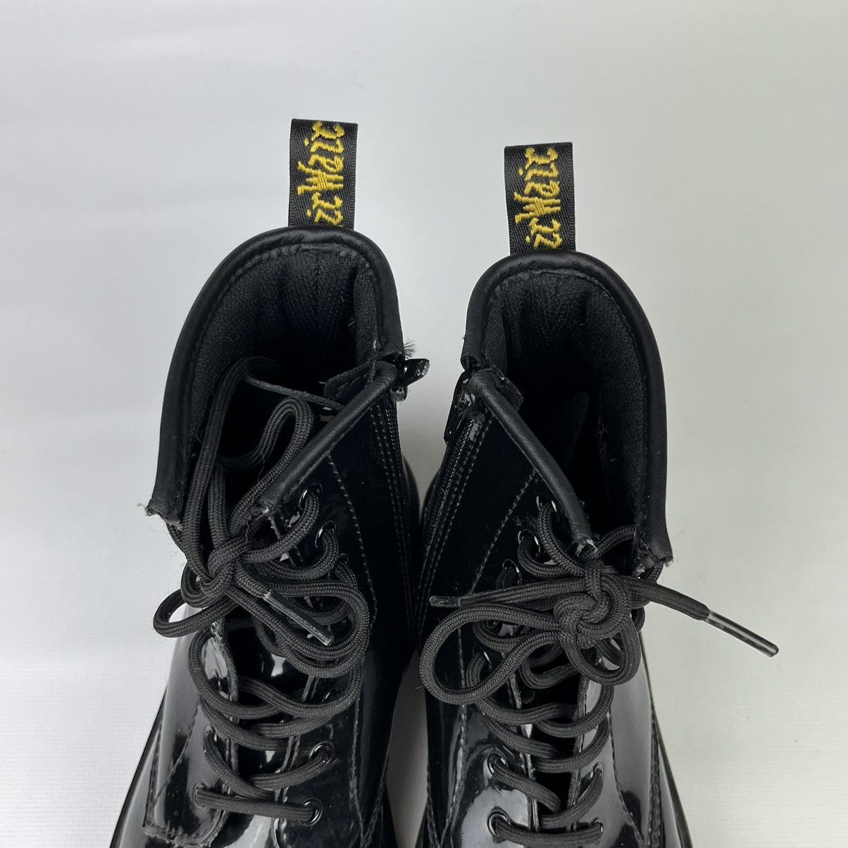 Dr. Martens Dr Martens 1460y hight Patent Smooth Leather Lamper Black Size US 5 / EU 37 - 10 Thumbnail