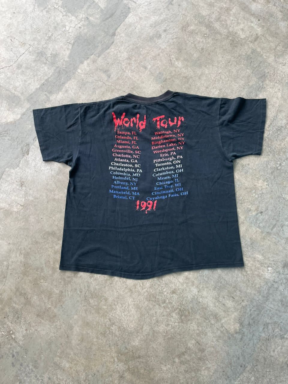 Band Tees Vintage 90s Cinderella 'Heart Break Station' Tour Band Tees Size US XL / EU 56 / 4 - 2 Thumbnail