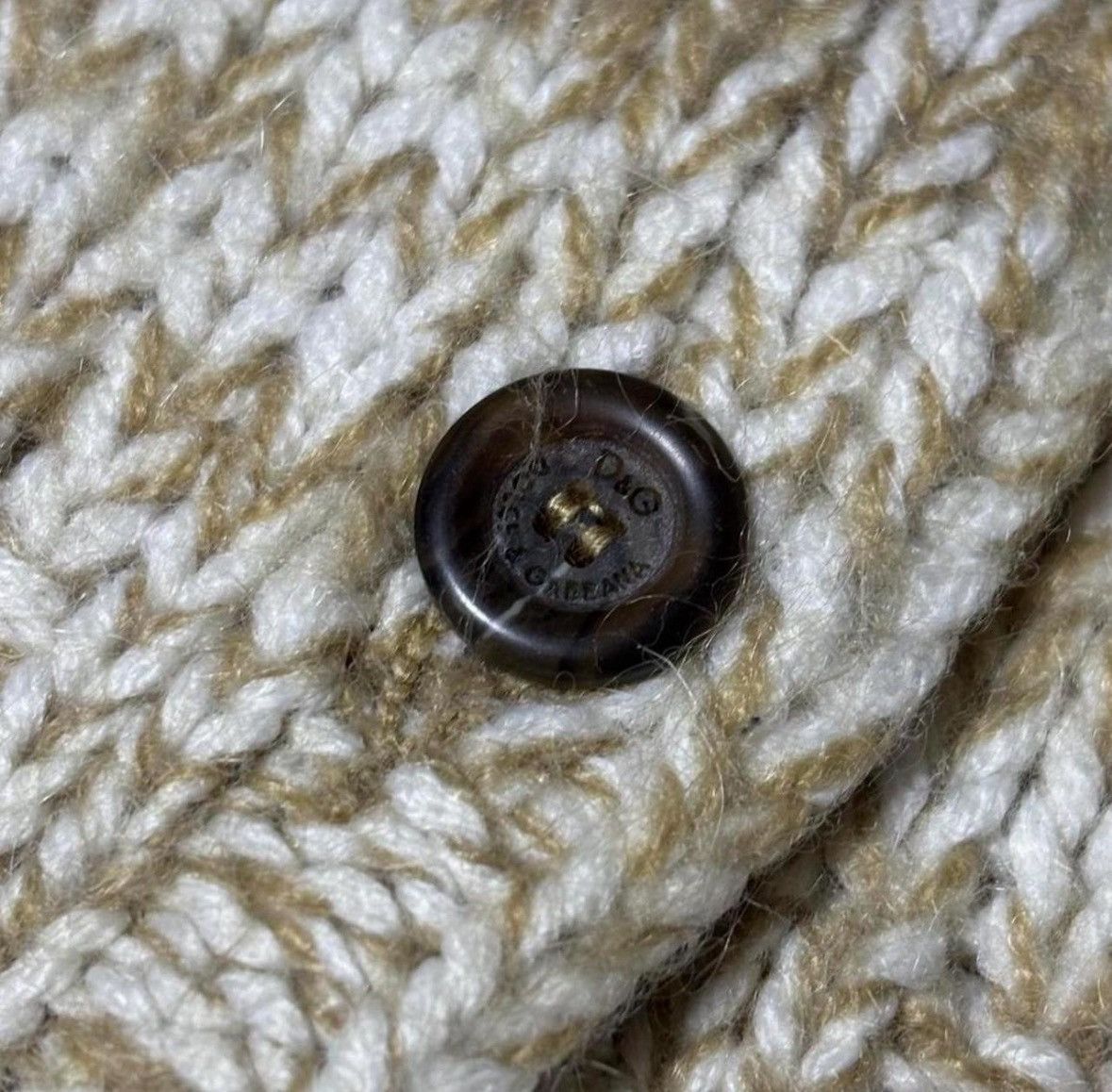 Dolce & Gabbana DOLCE GABBANA CARDIGAN SWEATER Size M / US 6-8 / IT 42-44 - 3 Thumbnail