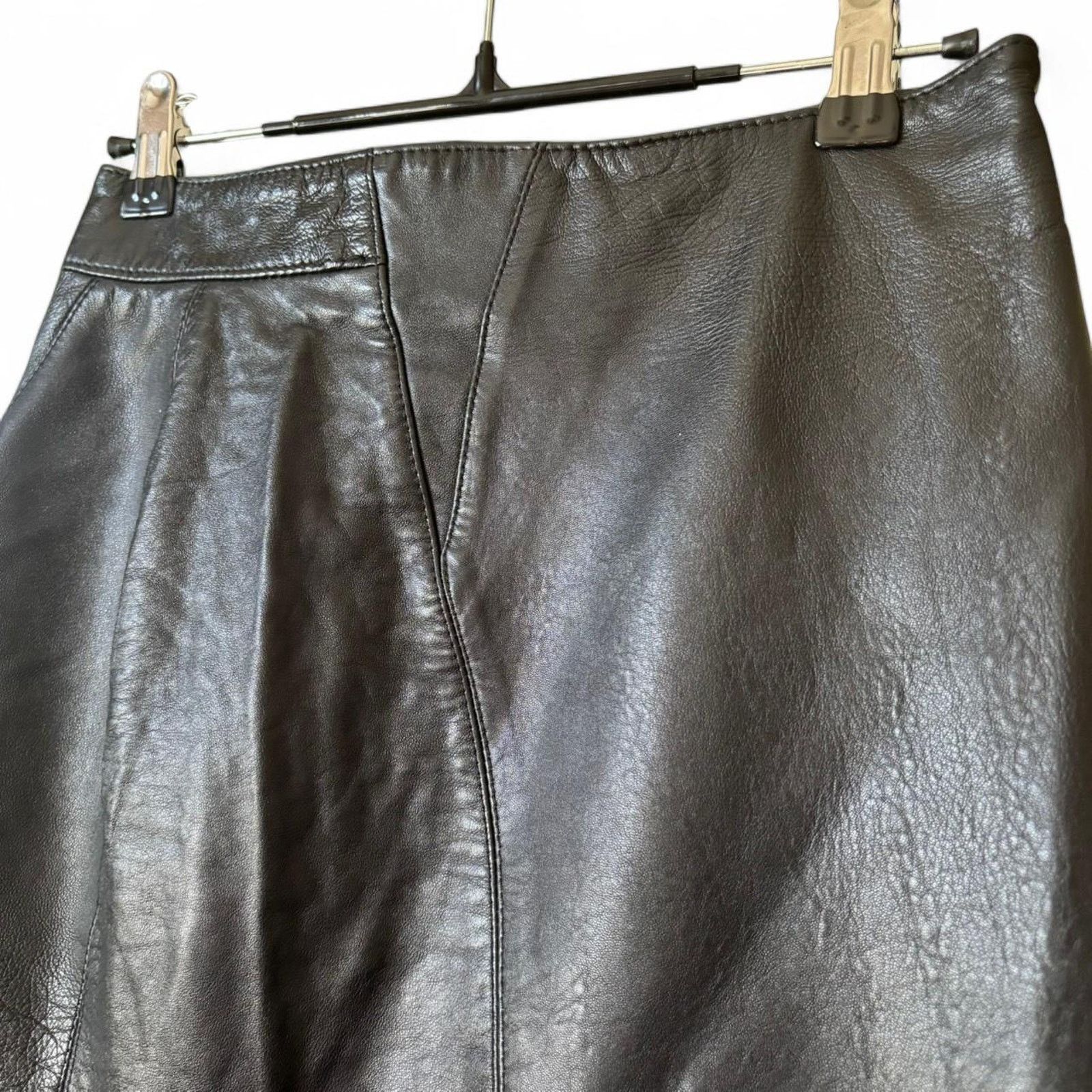 Vintage Vintage Unbranded Black Leather Mini Skirt 26 Y2K Motorcycle Size 26" / US 2 / IT 38 - 4 Thumbnail