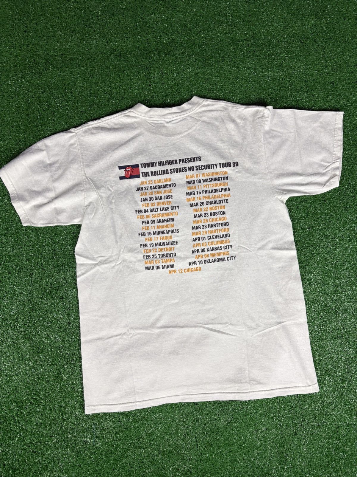 Band Tees × Vintage Vintage Rolling Stones 1999 No Security Tour Tshirt Size US L / EU 52-54 / 3 - 2 Thumbnail