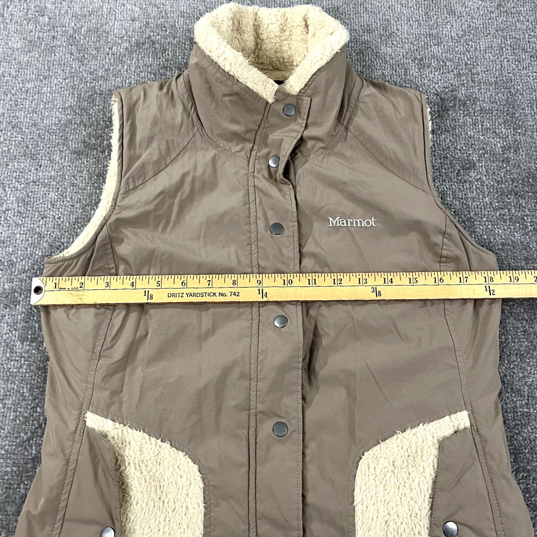 Marmot MARMOT Vest Women Small Beige Brown Faux Sherling Sherpa Snap Button Coat K49810 Jacket Women Size S / US 4 / IT 40 - 5 Thumbnail