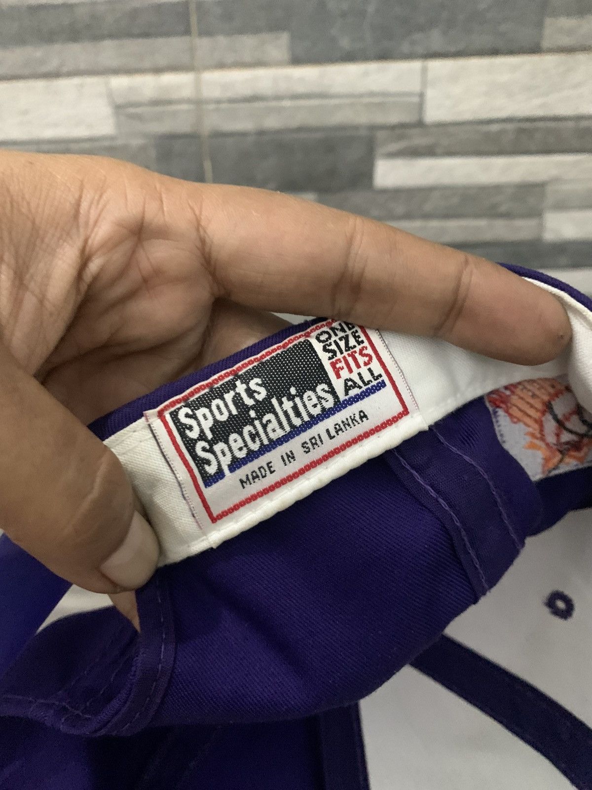 Sports Specialties Vintage PHOENIX SUNS by SPORTS SPECIALTIES Size ONE SIZE - 7 Thumbnail