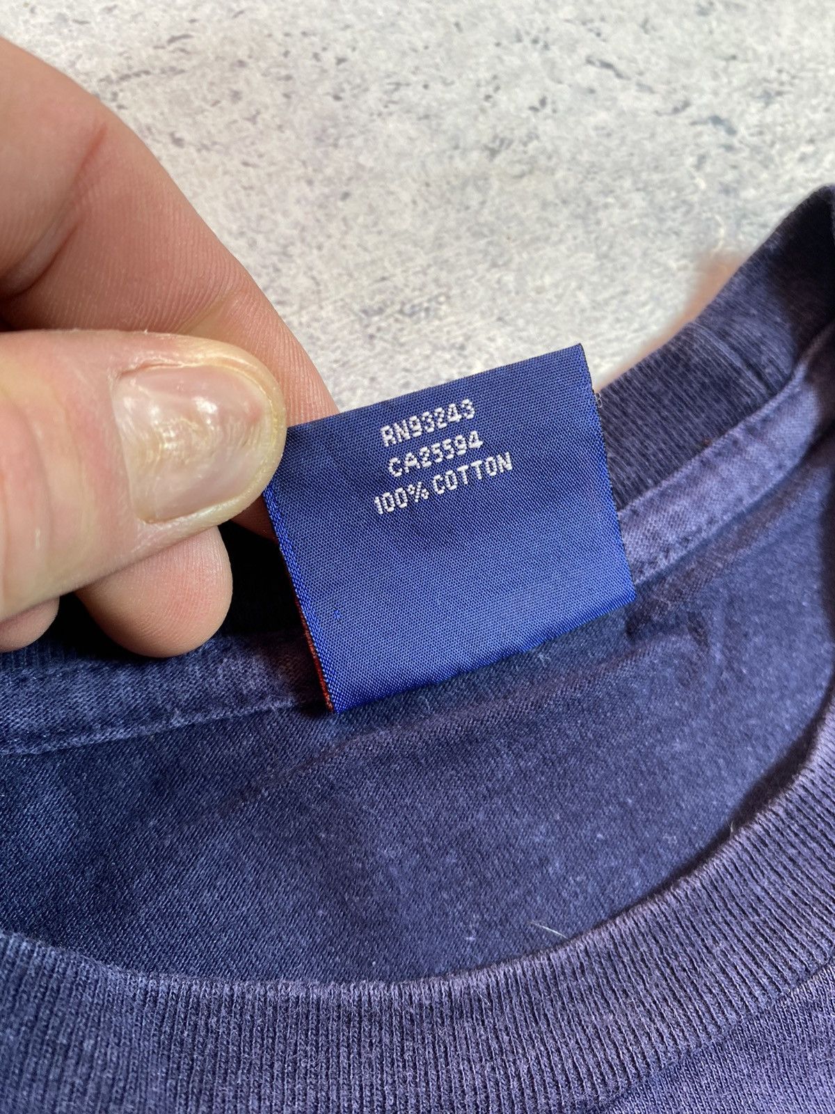 Diesel × Japanese Brand × Vintage Vintage Diesel Men’s Blue T-shirt With Big Centre Logo Size US S / EU 44-46 / 1 - 7 Thumbnail