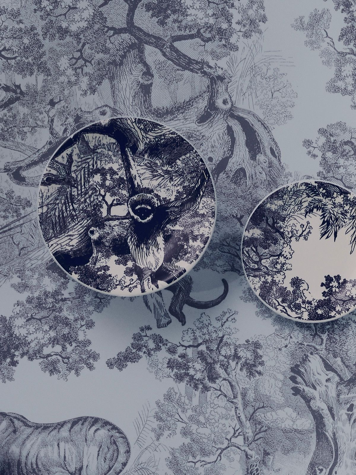 Dior o1bcso1str0226 Size:OS/Set Of Six Dessert Plates in Blue Size ONE SIZE - 11 Thumbnail