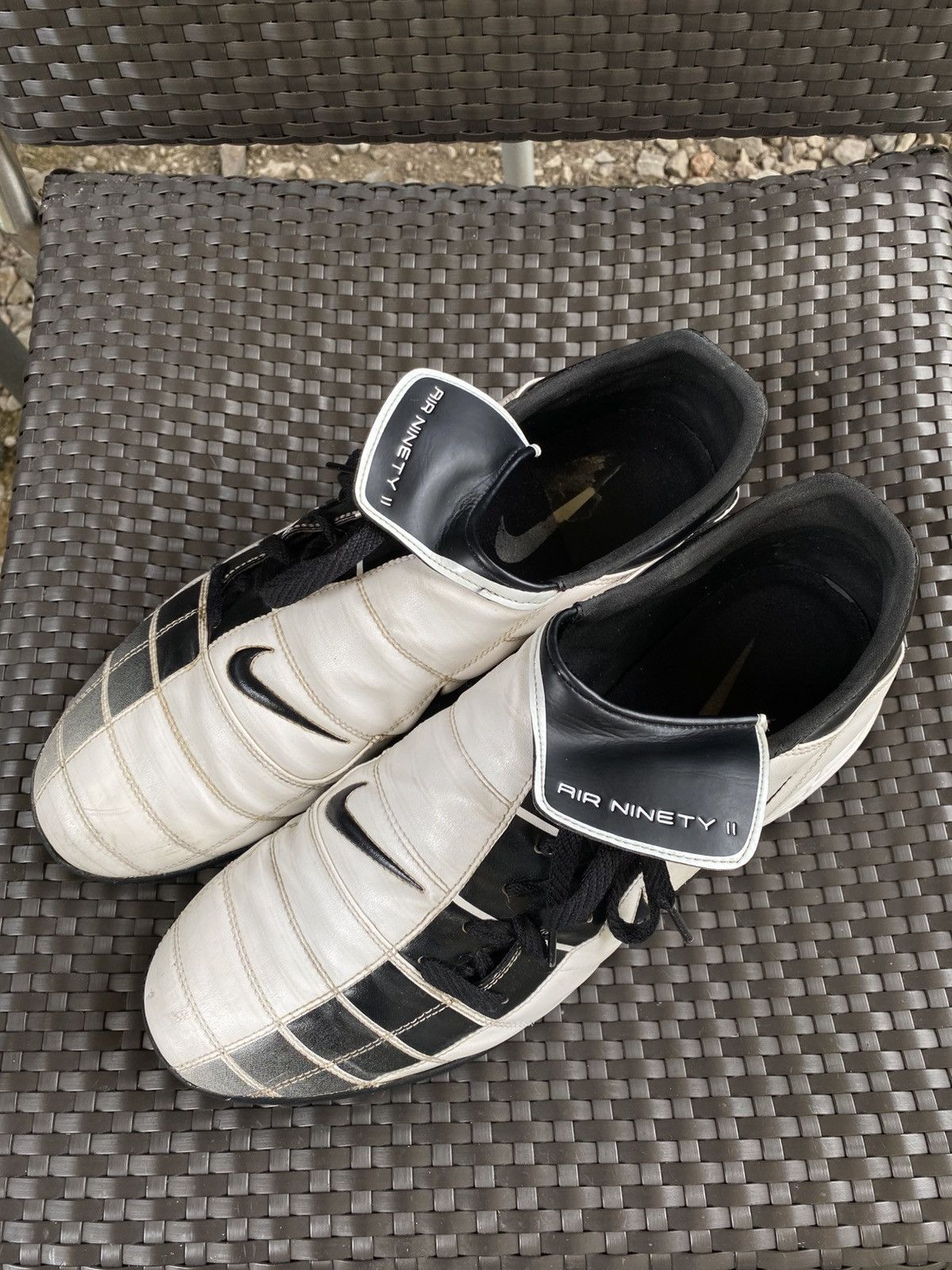 Nike Vintage Nike Air Ninety II Football Soccer Shoes Total 90 Size US 13 / EU 46 - 2 Thumbnail