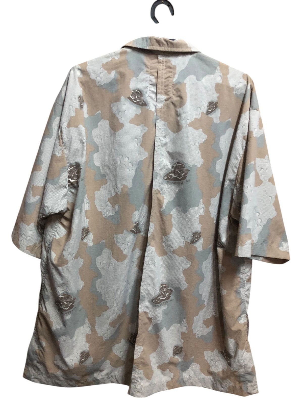 GU × Undercover Undercover x GU Camouflage Poem Button Ups Shirt Size US M / EU 48-50 / 2 - 2 Thumbnail