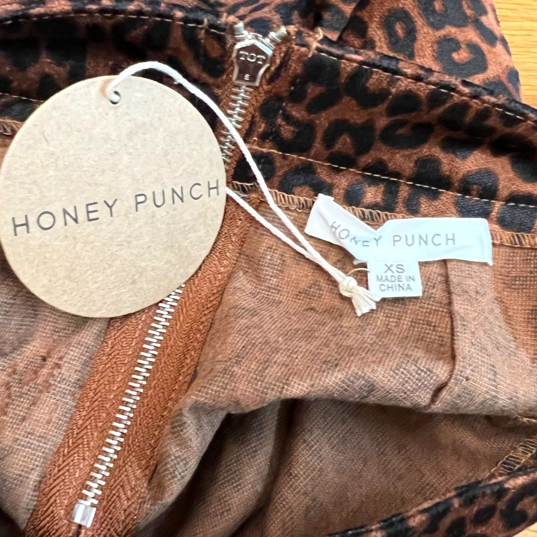 Vintage Honey Punch Skirt Womens XS Brown Cheetah Print Mini Zip Back Short Size 26" / US 2 / IT 38 - 4 Thumbnail