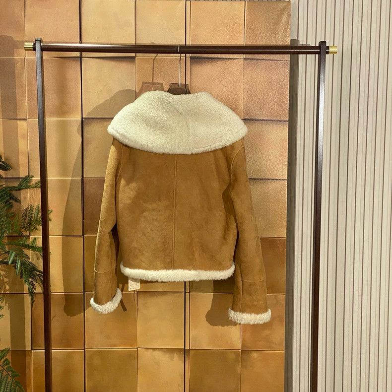 Loewe LOEWE Kaki fur coat Size S / US 4 / IT 40 - 2 Thumbnail