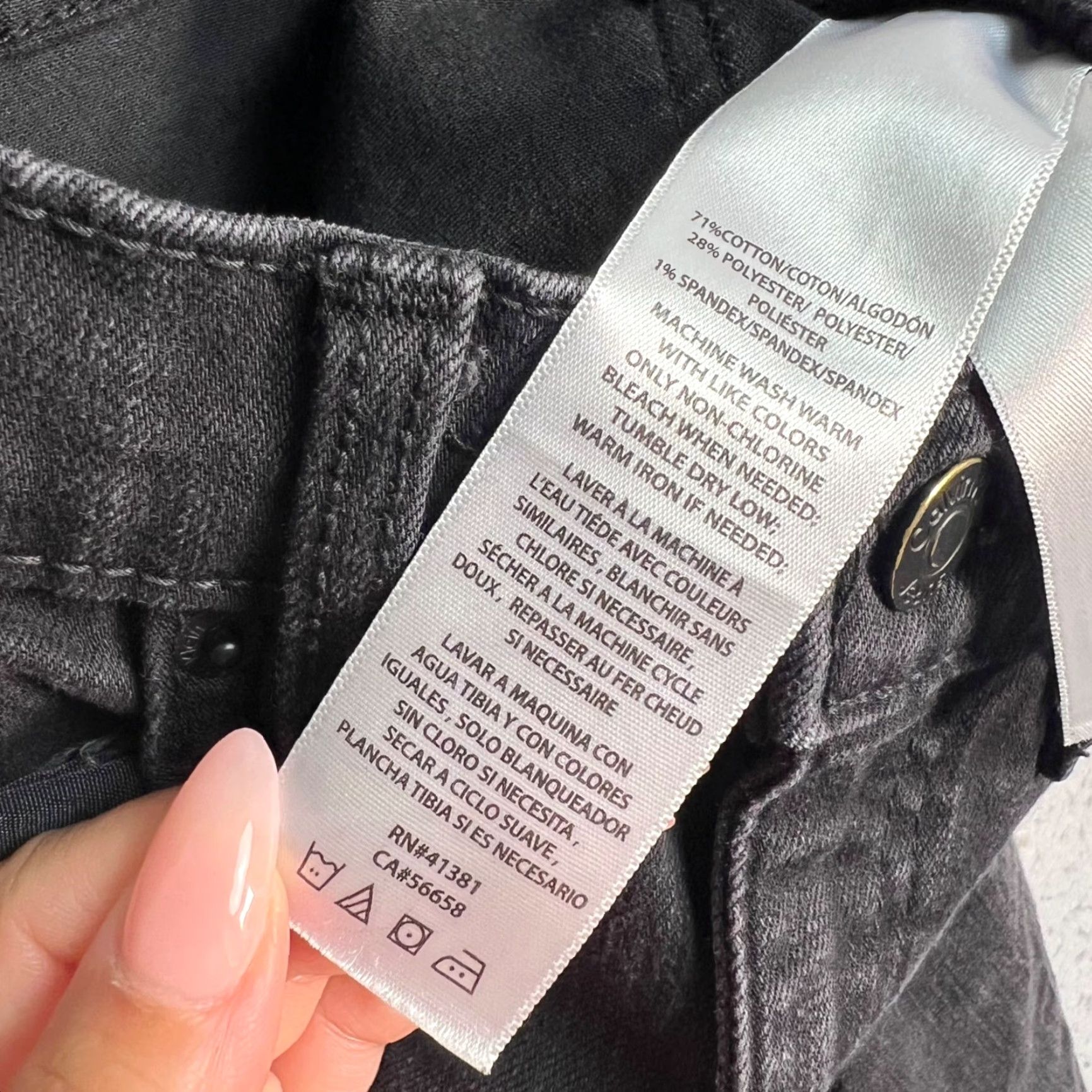 Calvin Klein Calvin Klein Jeans Slim Fit Womens Black Denim Size 25 Jeans Size 42" / US 20 - 5 Thumbnail